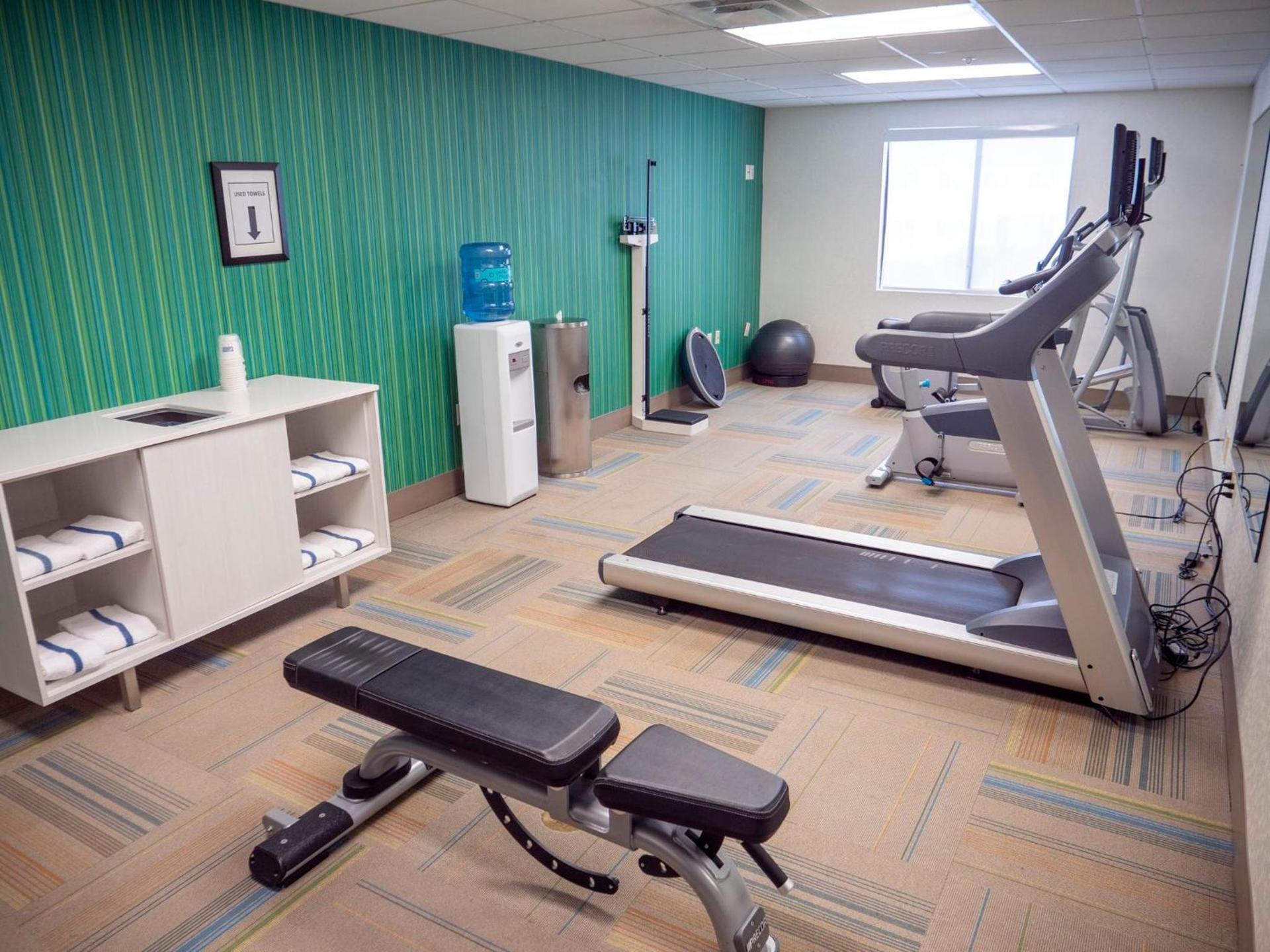 Holiday Inn Express & Suites Greenville Airport i85 by IHG photo 86