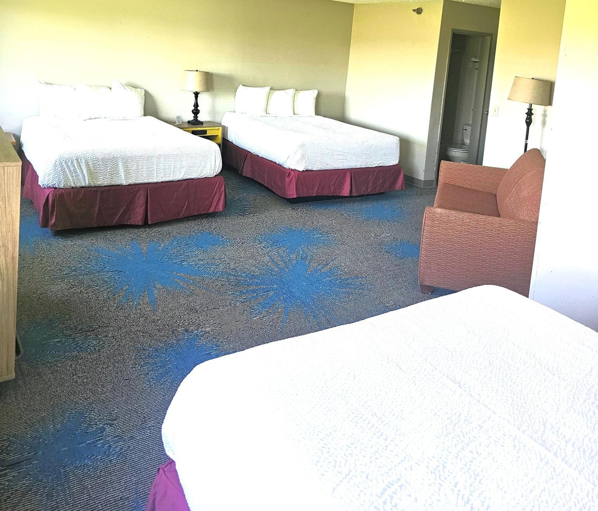 Days Inn by Wyndham North Sioux City photo 39