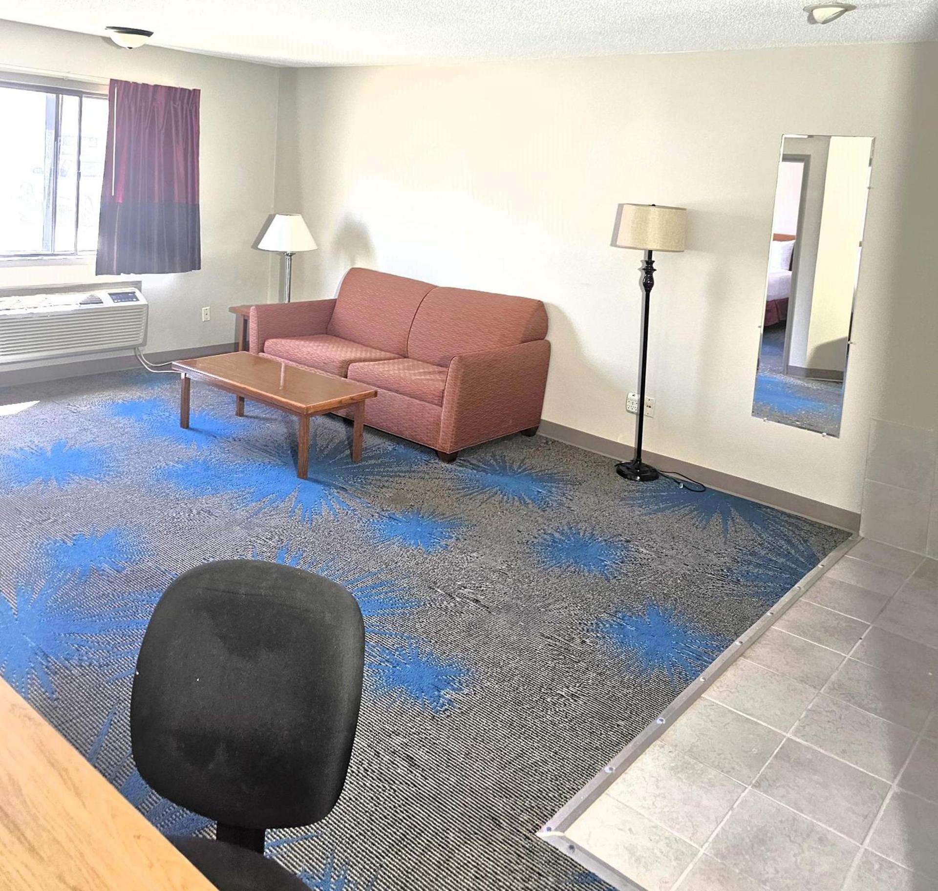 Days Inn by Wyndham North Sioux City photo 47
