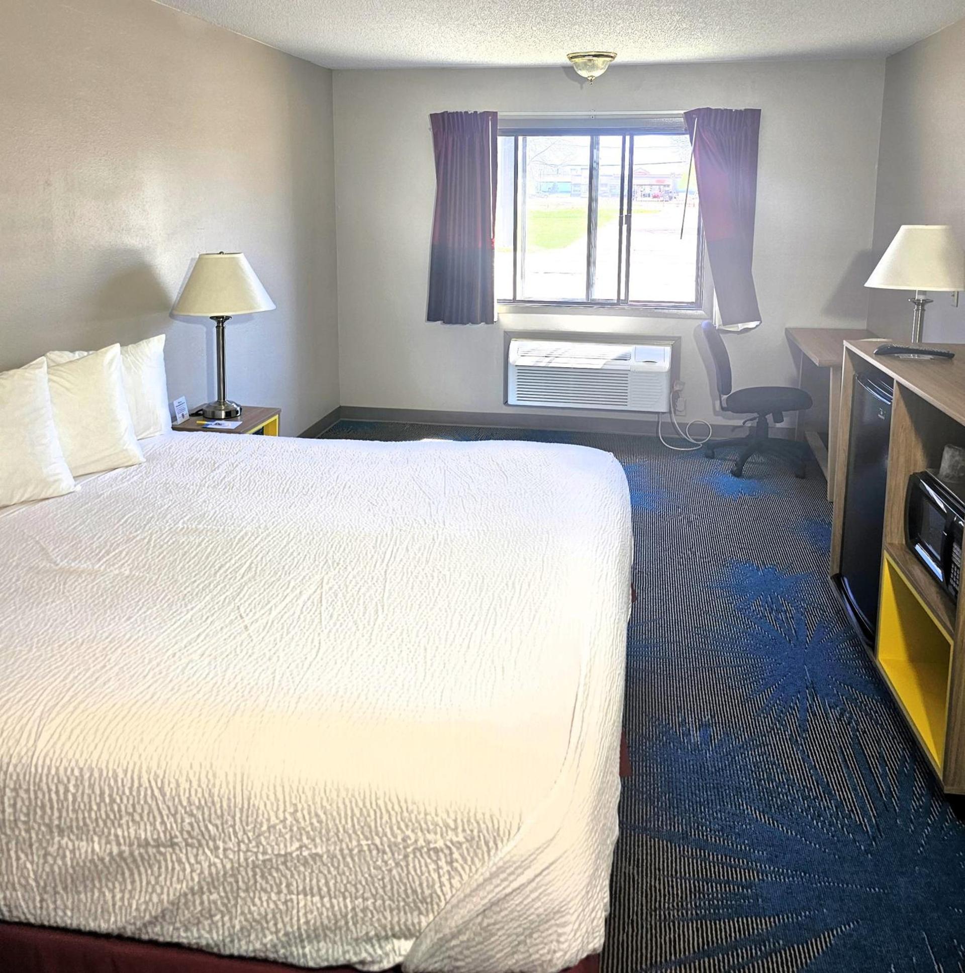 Days Inn by Wyndham North Sioux City photo 46