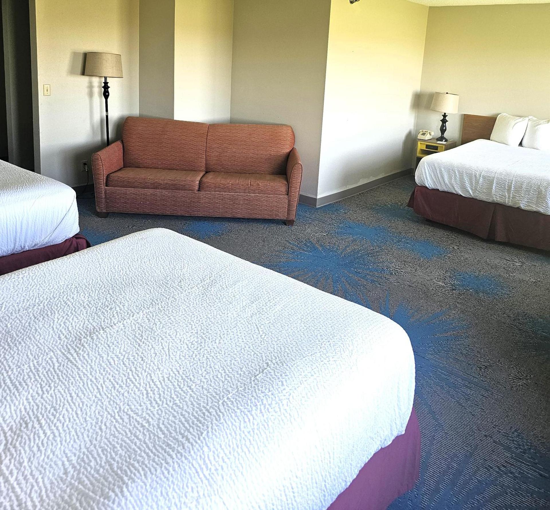 Days Inn by Wyndham North Sioux City photo 38