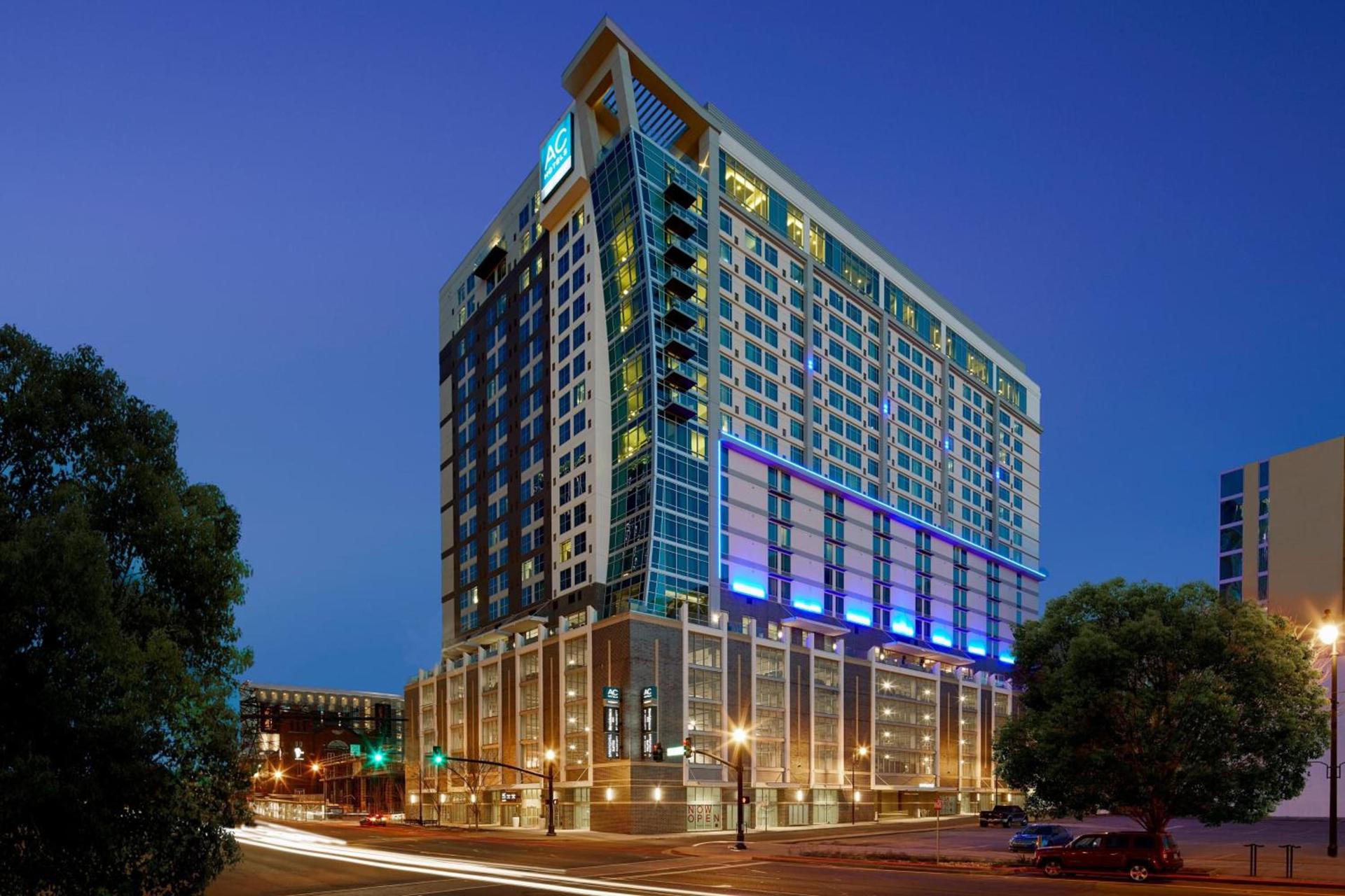 SpringHill Suites by Marriott Nashville Downtown/Convention Center photo 1