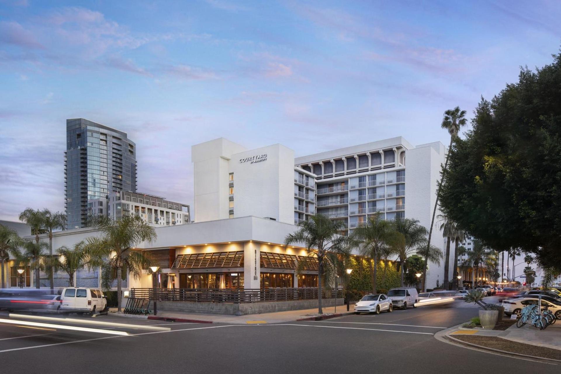 Courtyard by Marriott Long Beach Downtown photo 1