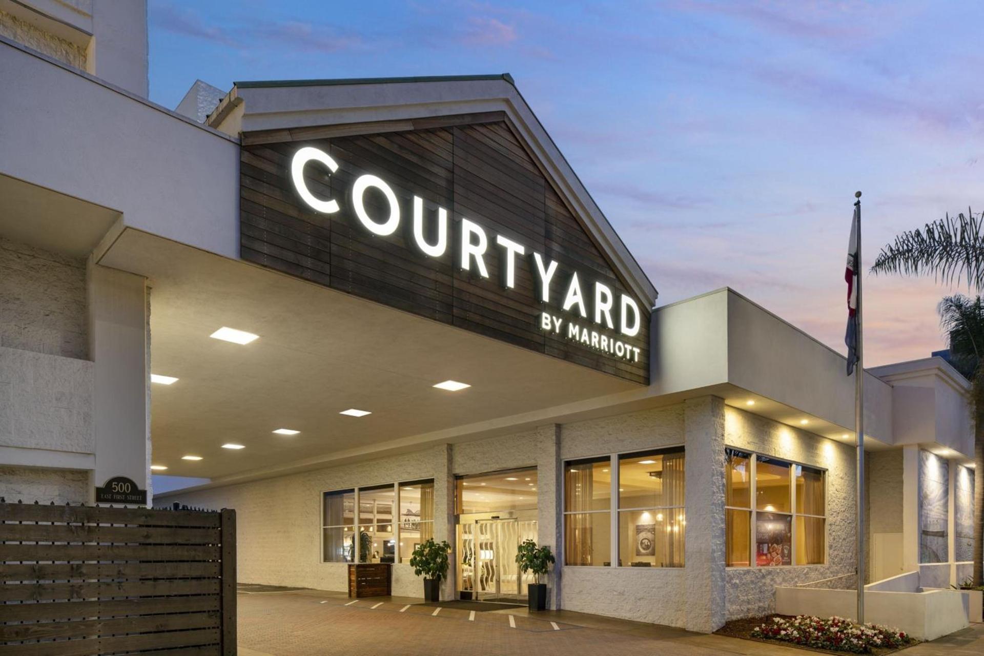 Courtyard by Marriott Long Beach Downtown photo 2