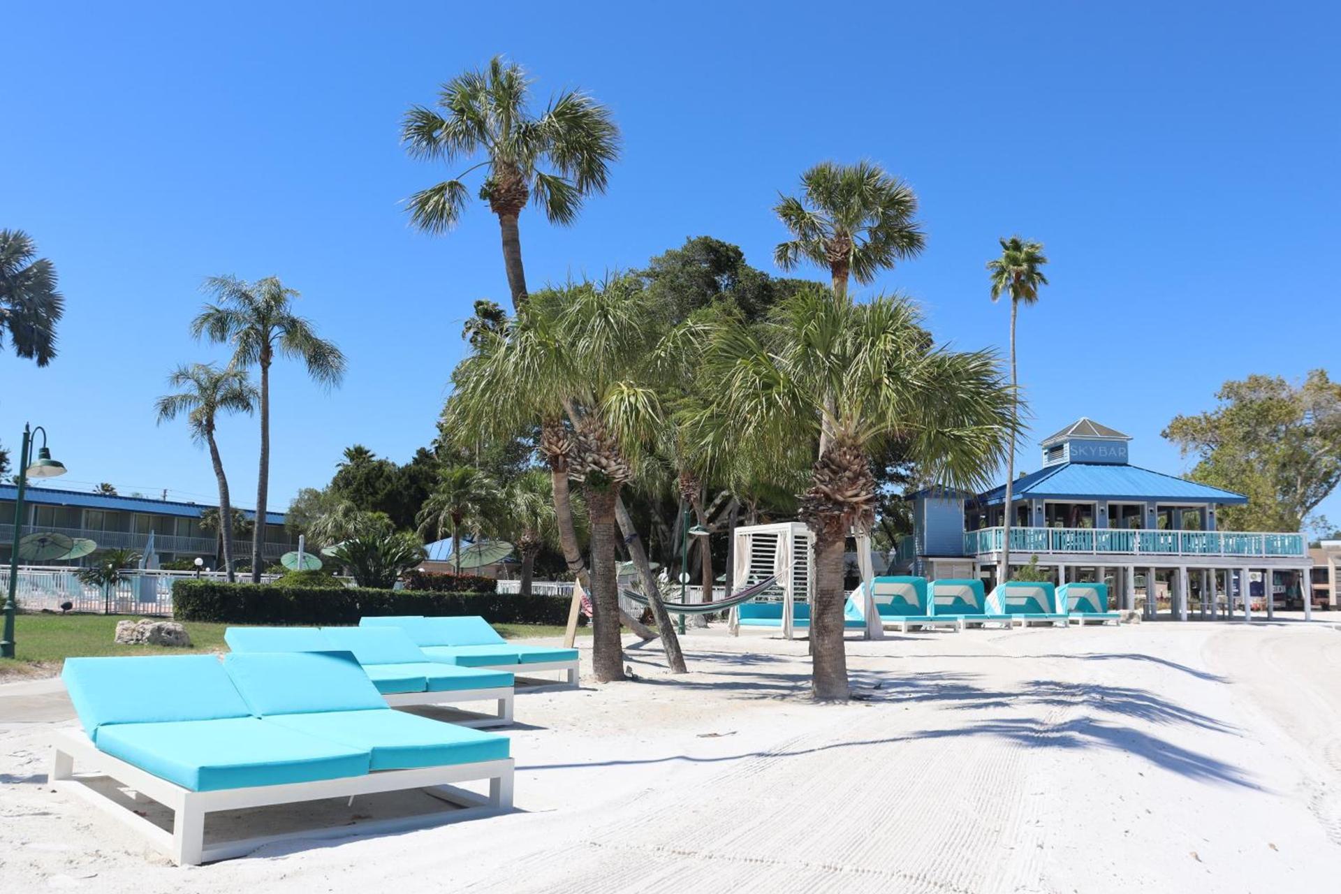 SkyBeach Resort photo 8