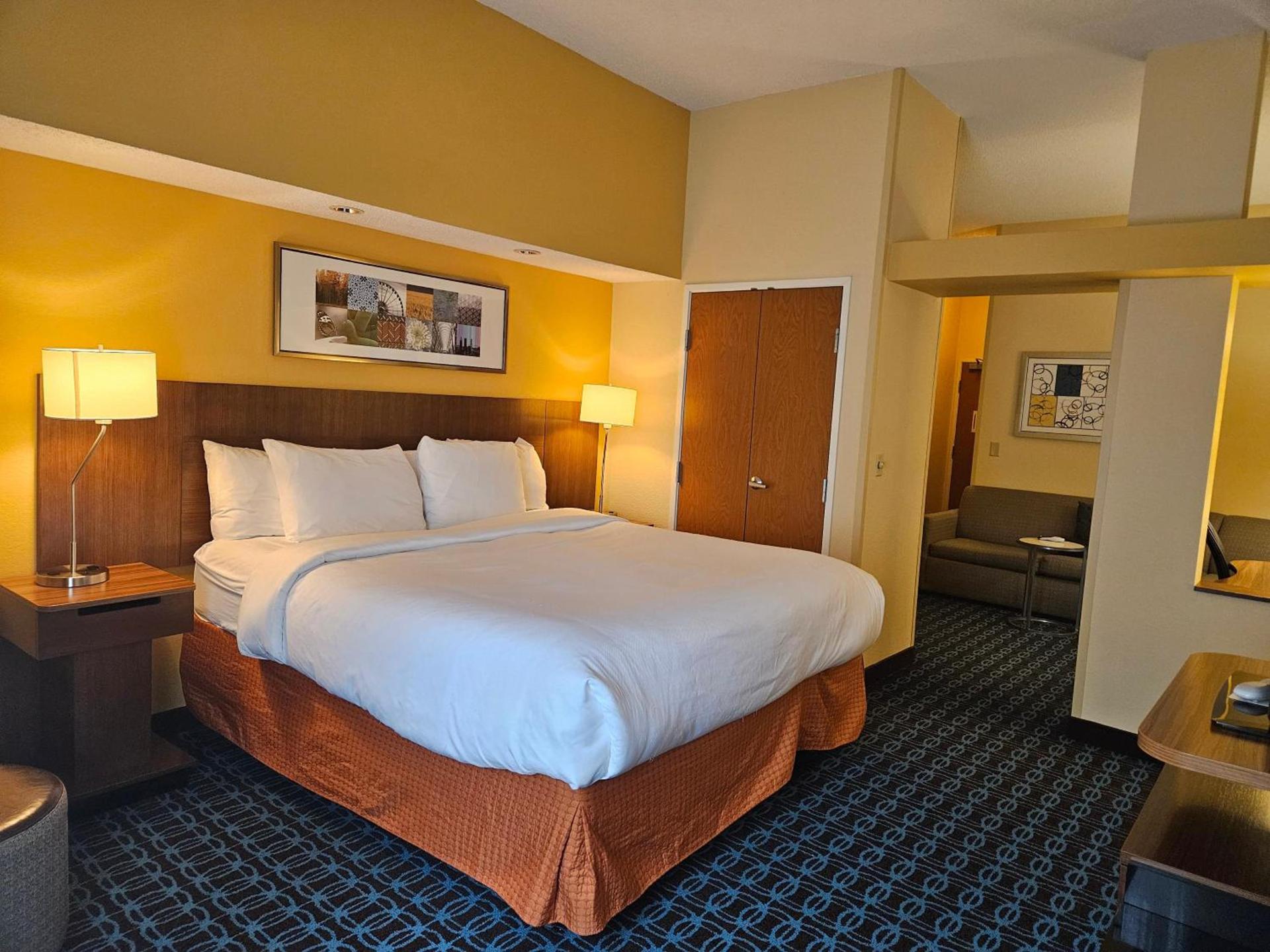 Comfort Inn & Suites Ankeny - Des Moines photo 27