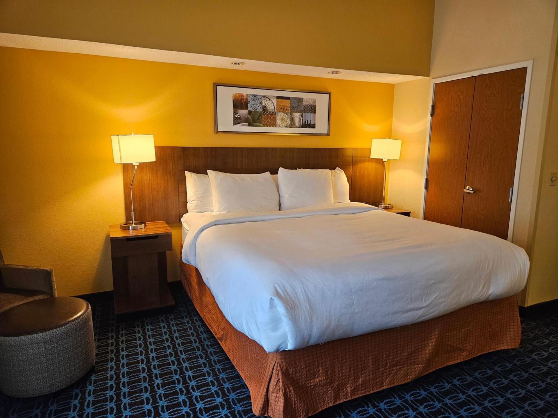 Comfort Inn & Suites Ankeny - Des Moines photo 28