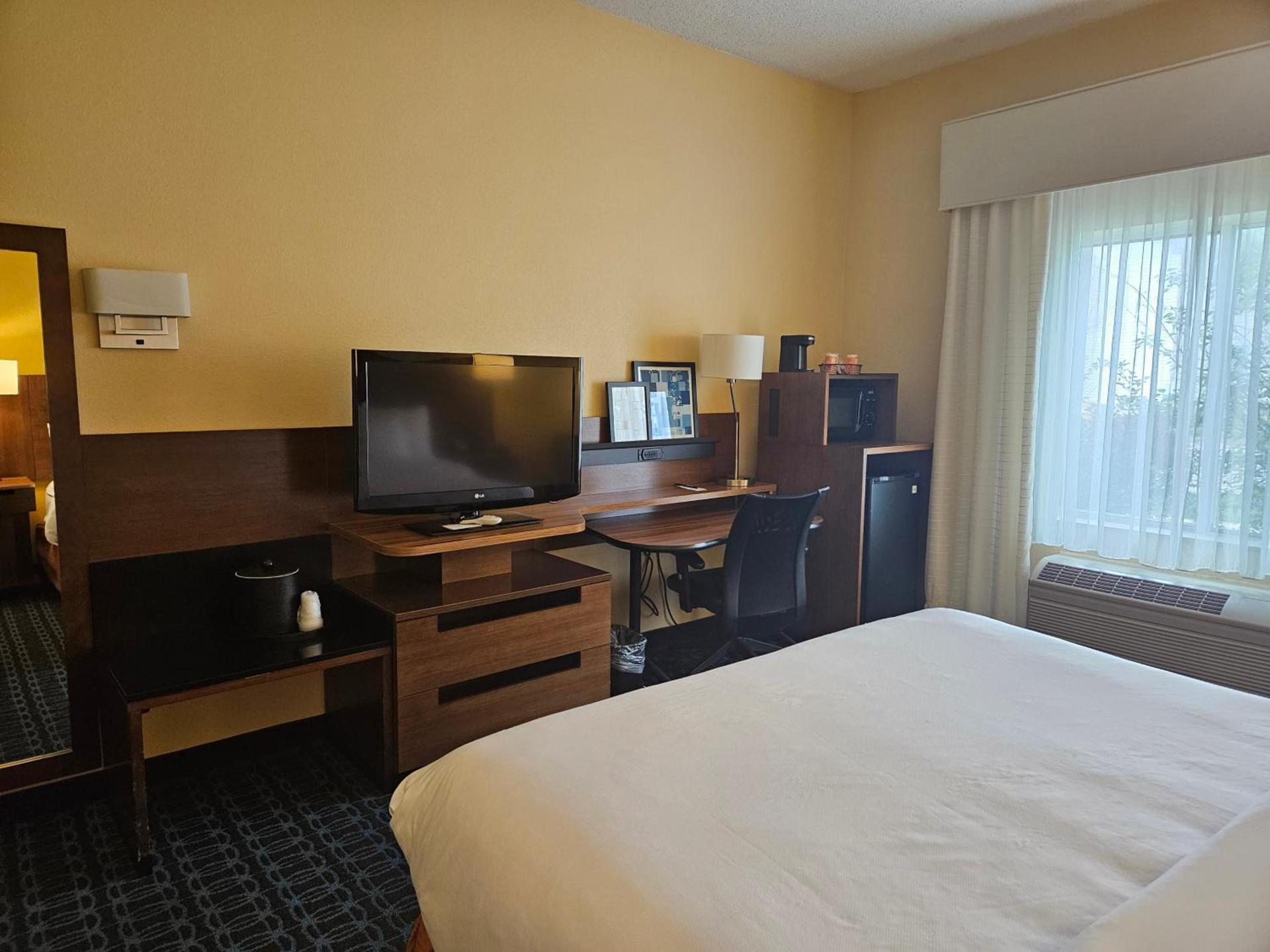 Comfort Inn & Suites Ankeny - Des Moines photo 29