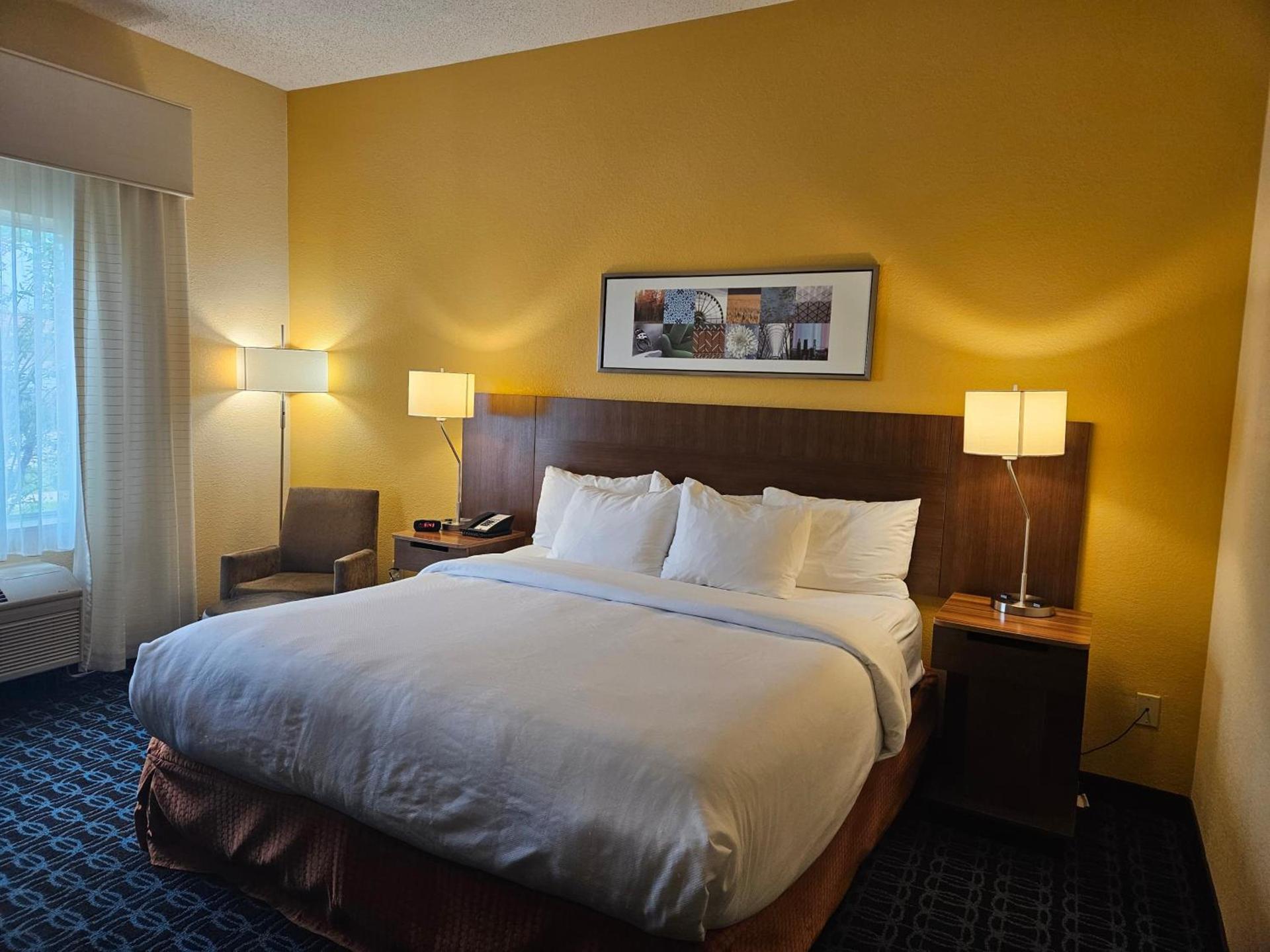 Comfort Inn & Suites Ankeny - Des Moines photo 30