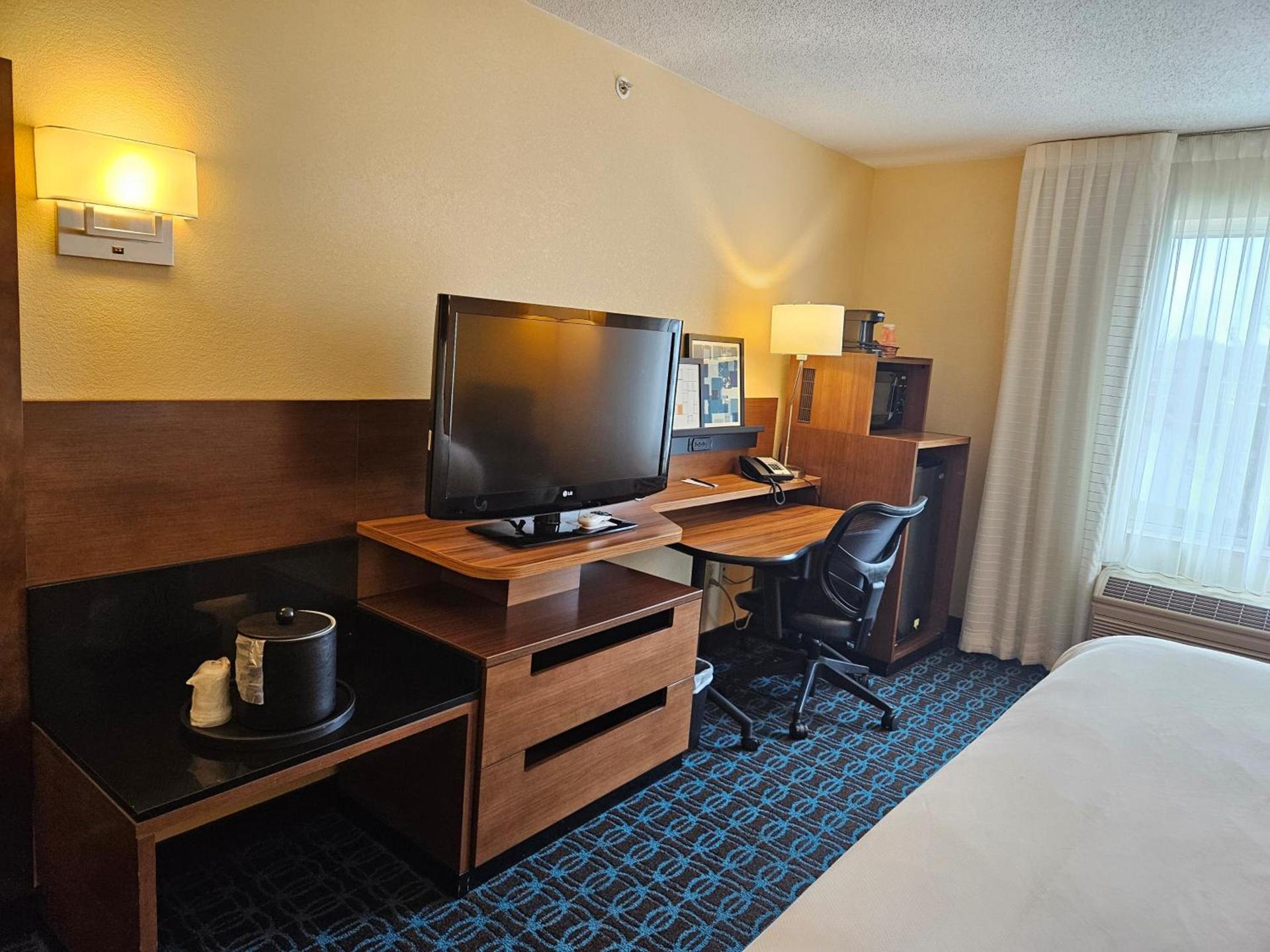 Comfort Inn & Suites Ankeny - Des Moines photo 34