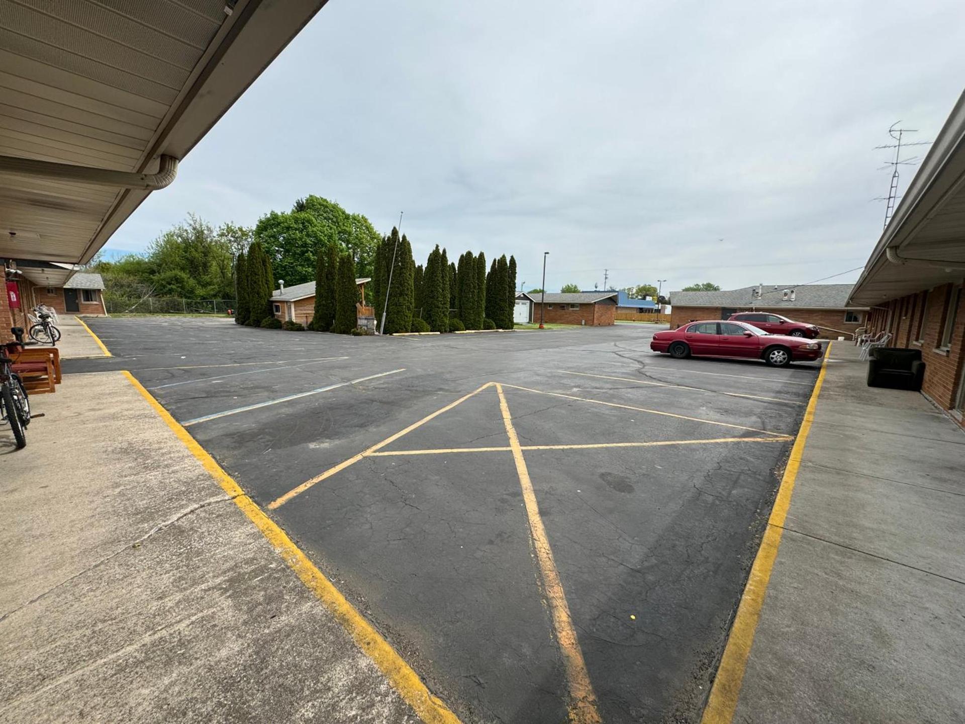 Euclid Motel photo 3