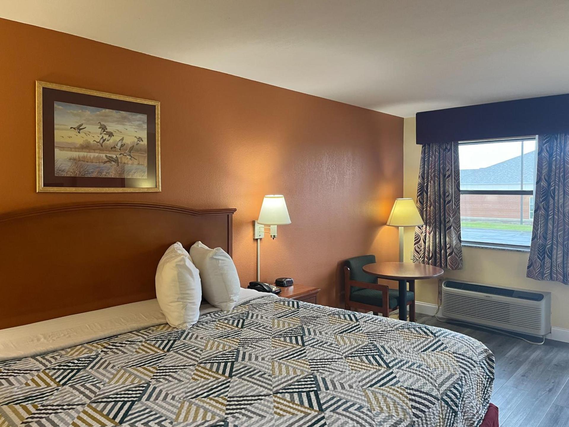 Motel 6 Morrilton, AR photo 11