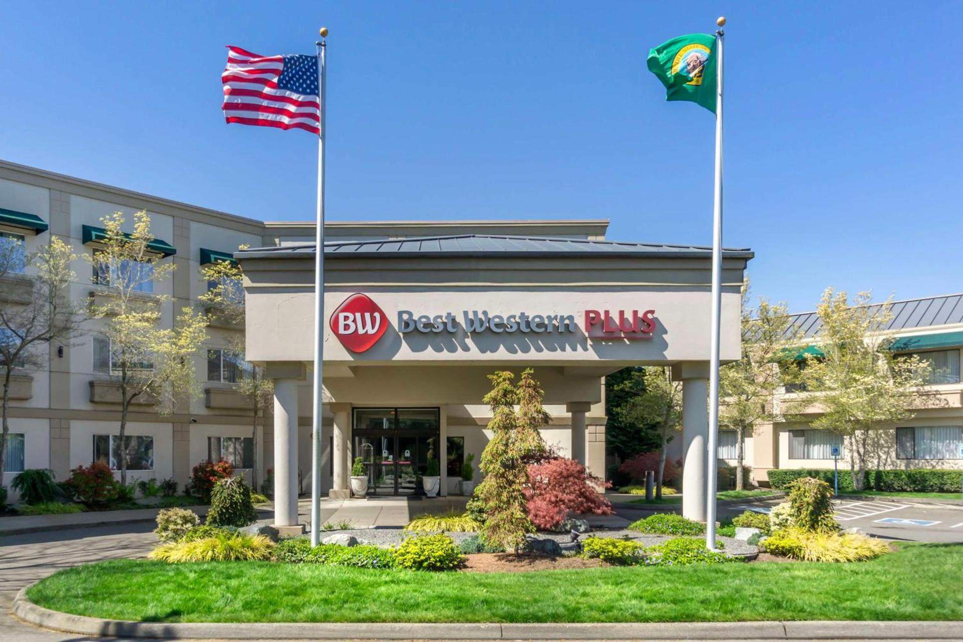Best Western Plus Edmonds Harbor Inn photo 3