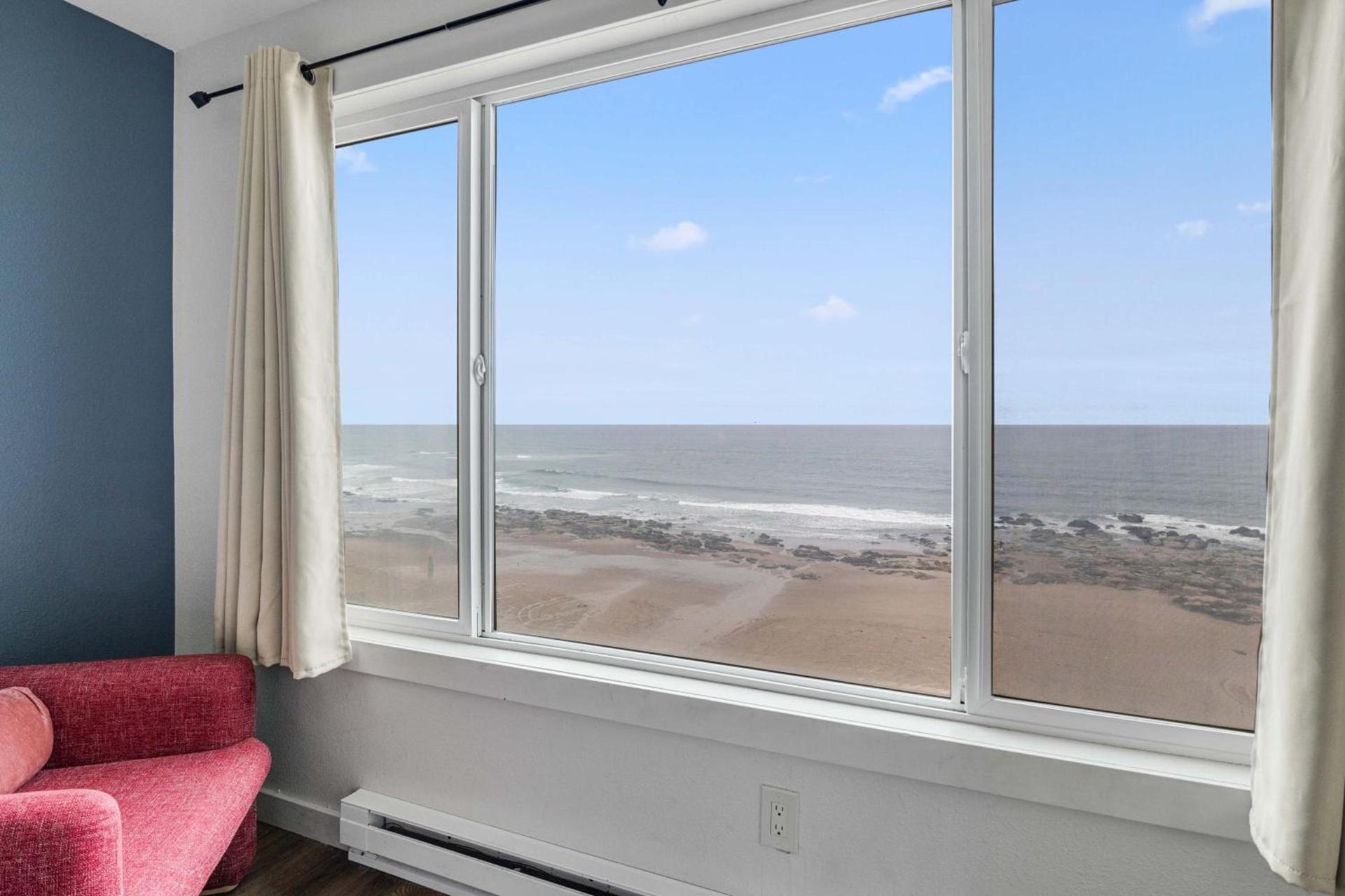 Seagull Beachfront Inn photo 99