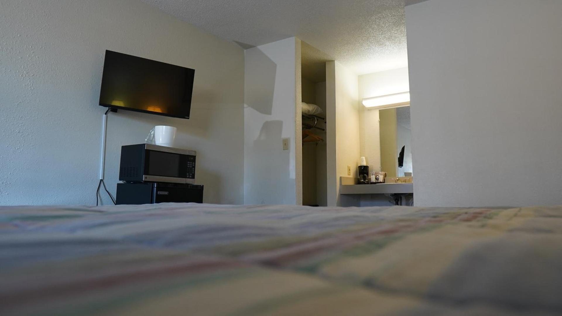 Skyline Lodge photo 13