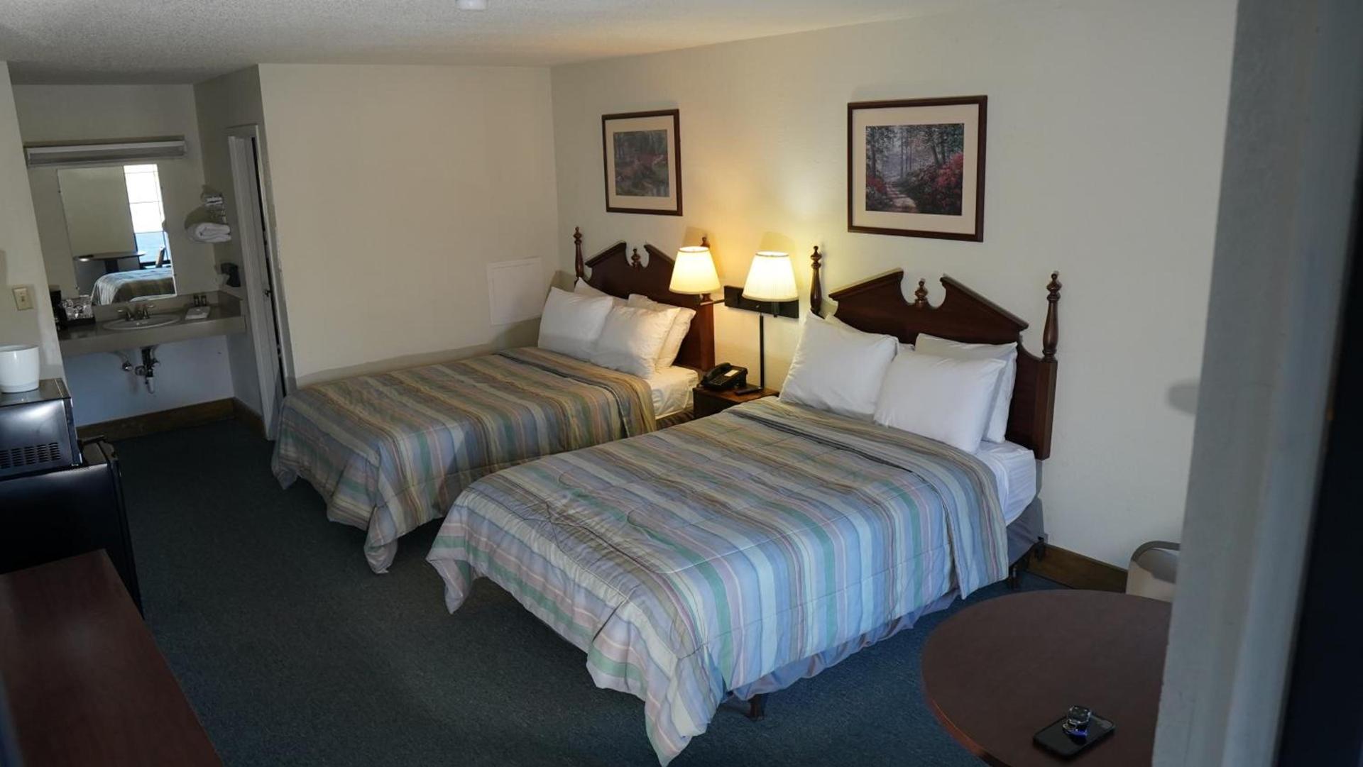 Skyline Lodge photo 18