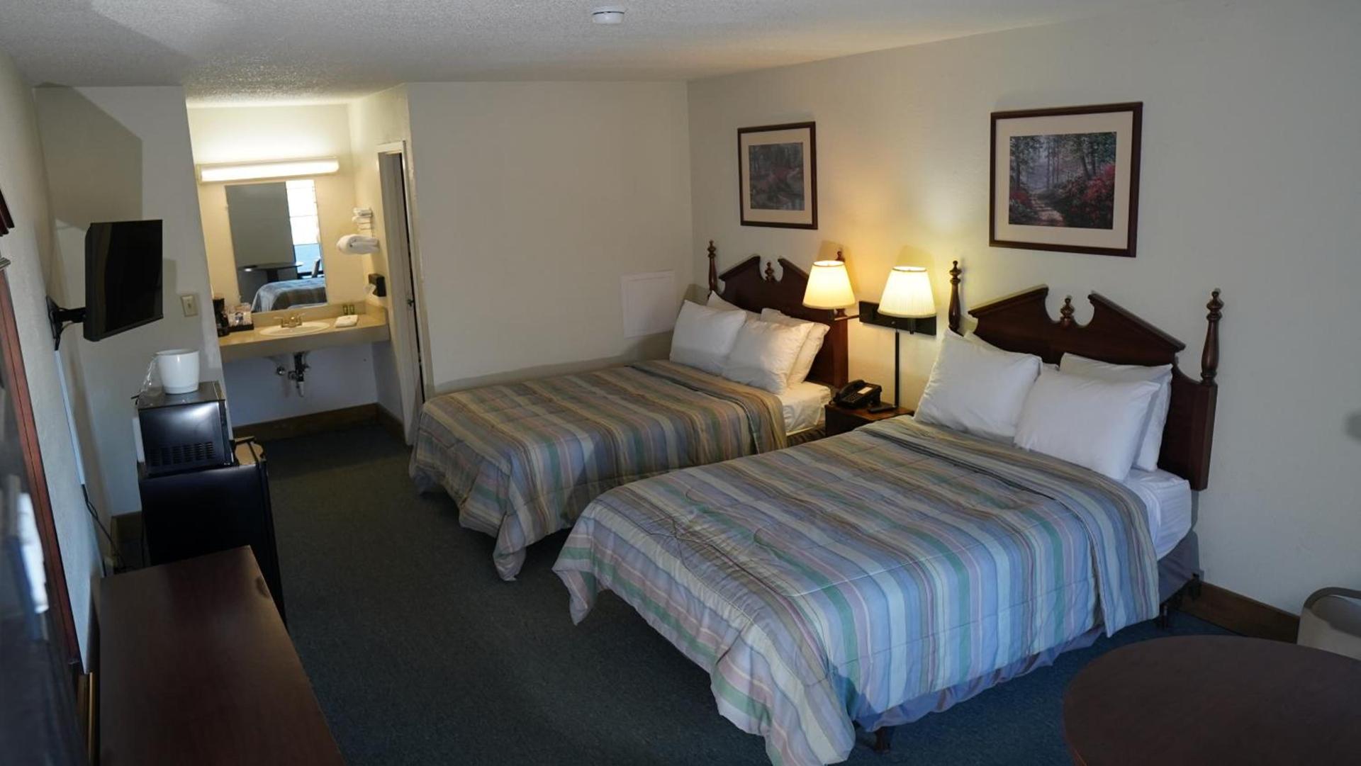 Skyline Lodge photo 10