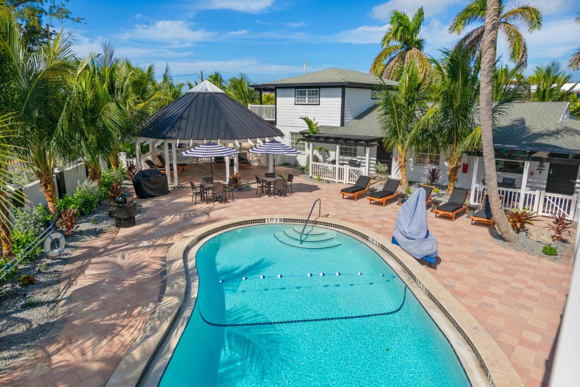 Tropic Isle At Anna Maria Island Inn photo 9