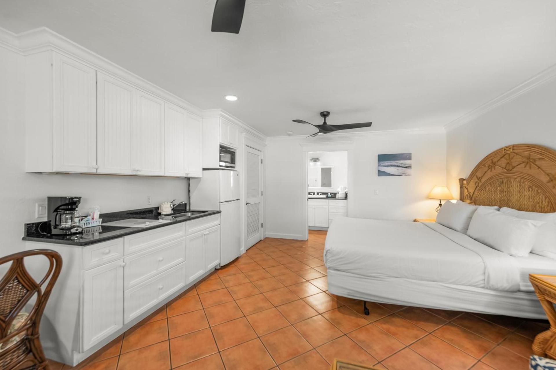 Tropic Isle At Anna Maria Island Inn photo 19