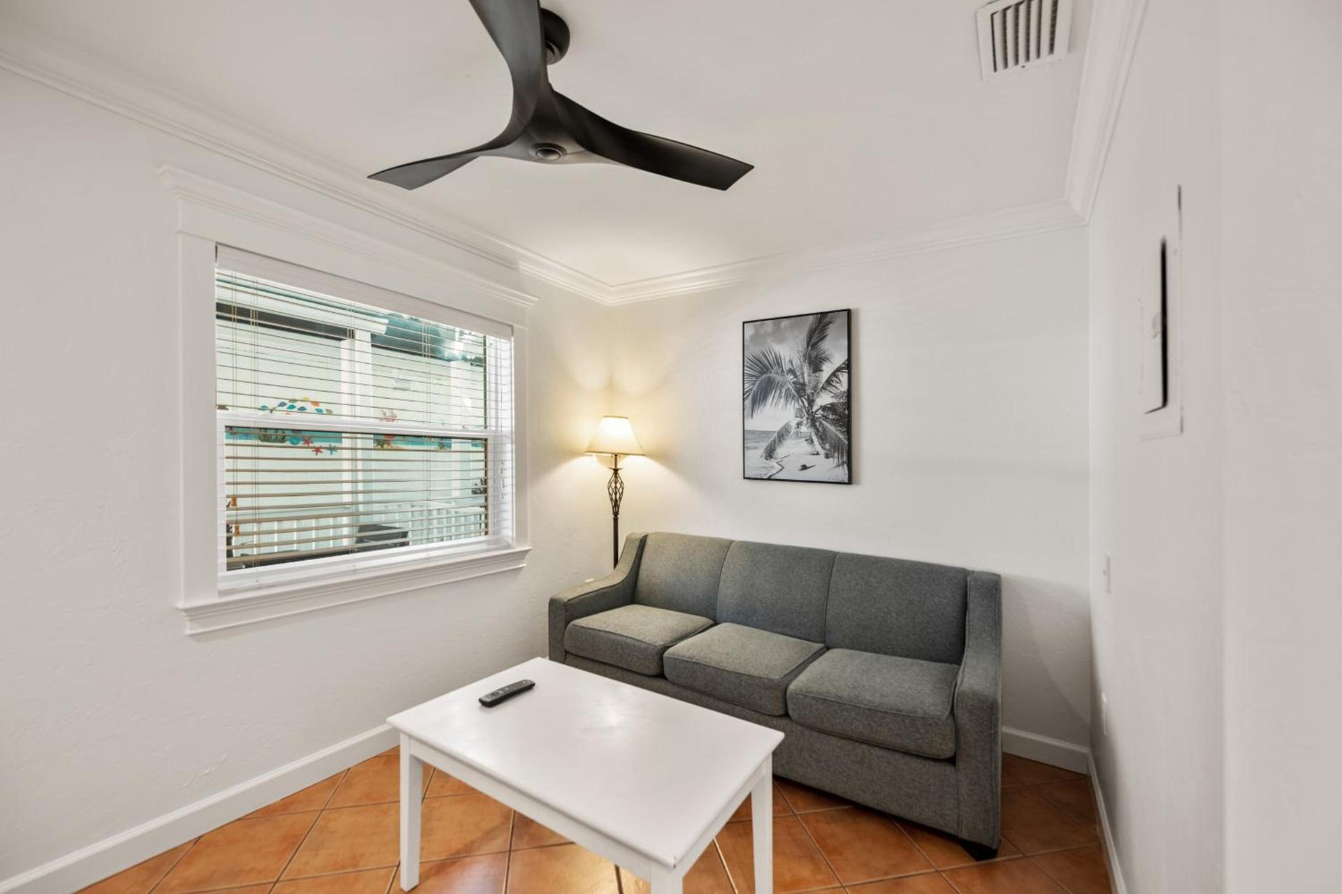 Tropic Isle At Anna Maria Island Inn photo 31