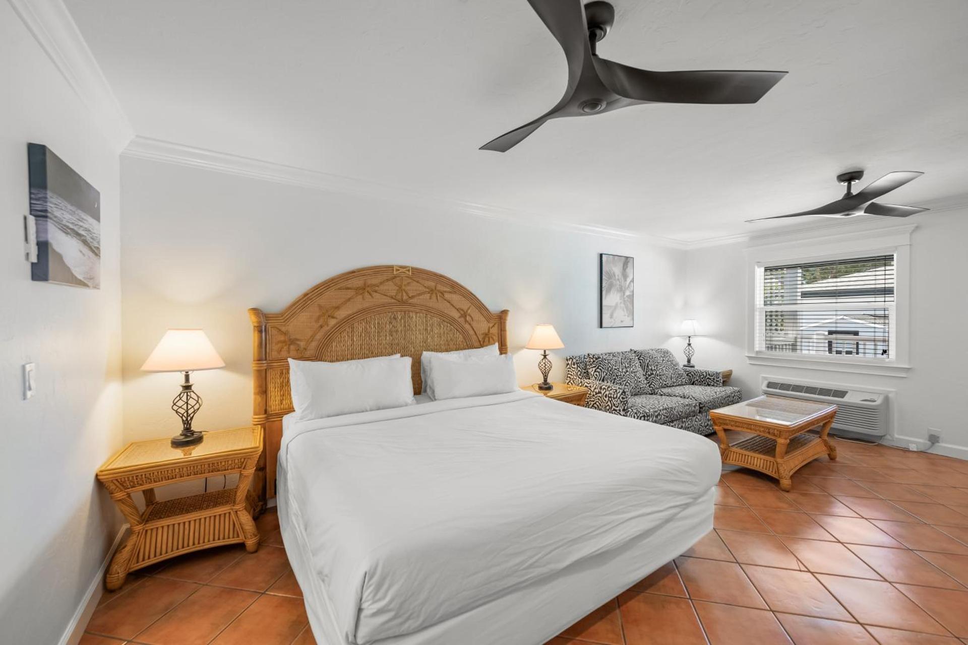 Tropic Isle At Anna Maria Island Inn photo 29