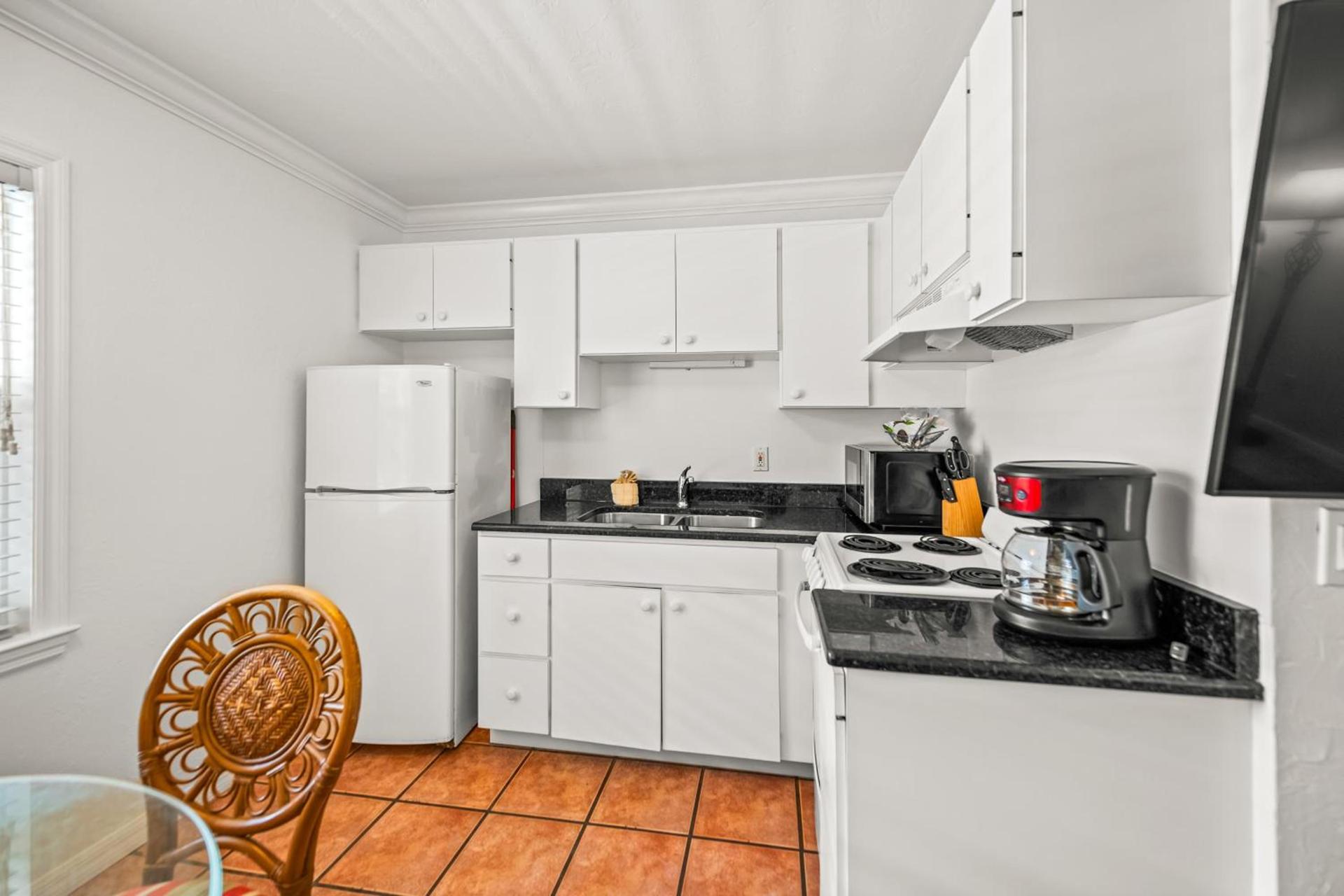Tropic Isle At Anna Maria Island Inn photo 33