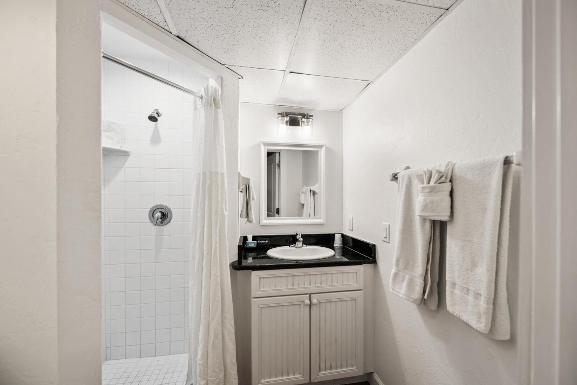 Tropic Isle At Anna Maria Island Inn photo 32