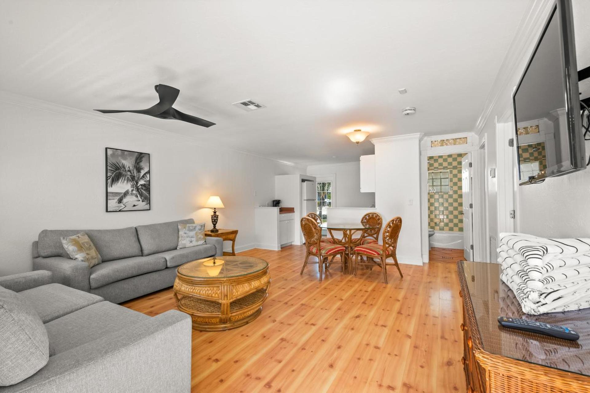 Tropic Isle At Anna Maria Island Inn photo 50