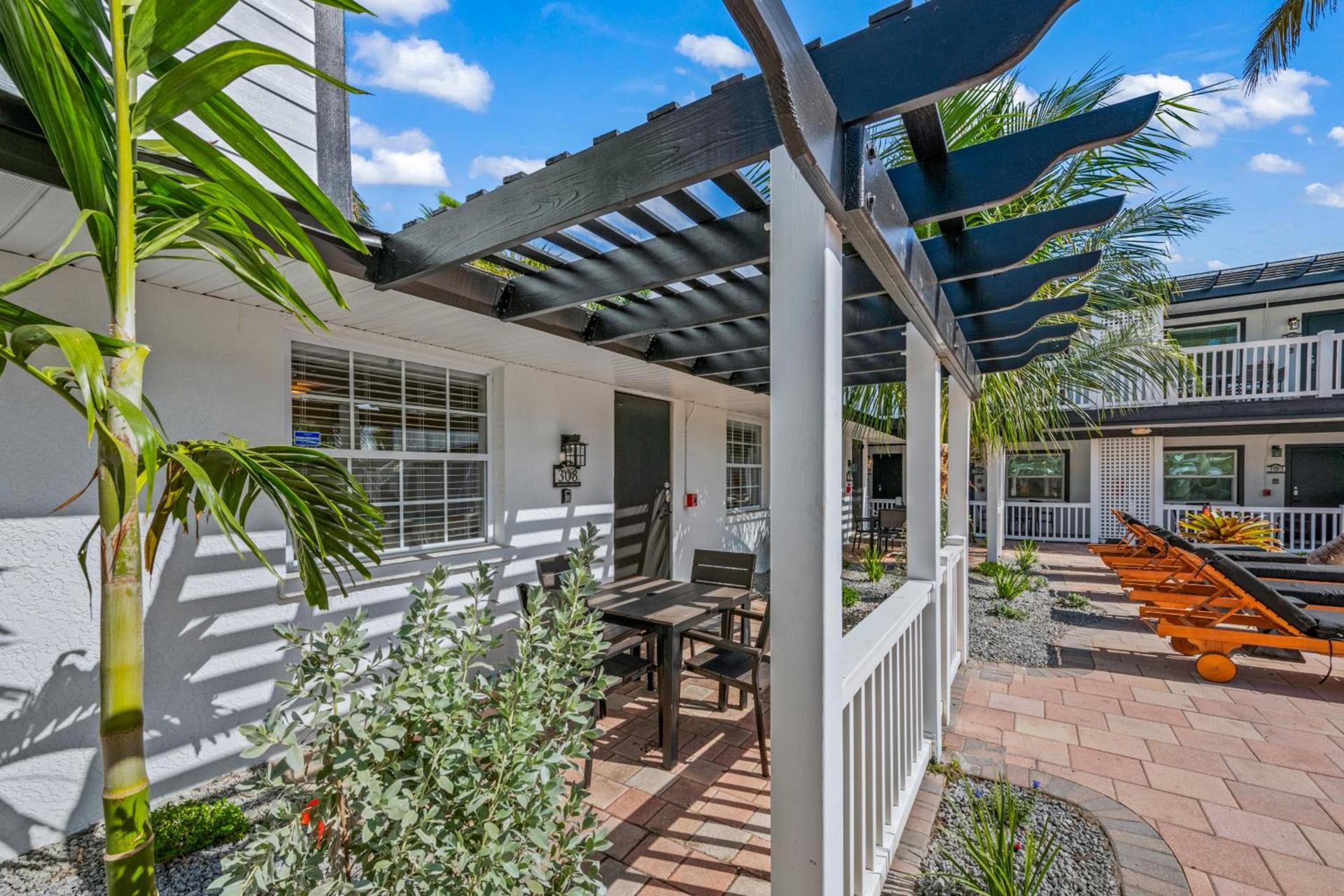 Tropic Isle At Anna Maria Island Inn photo 54