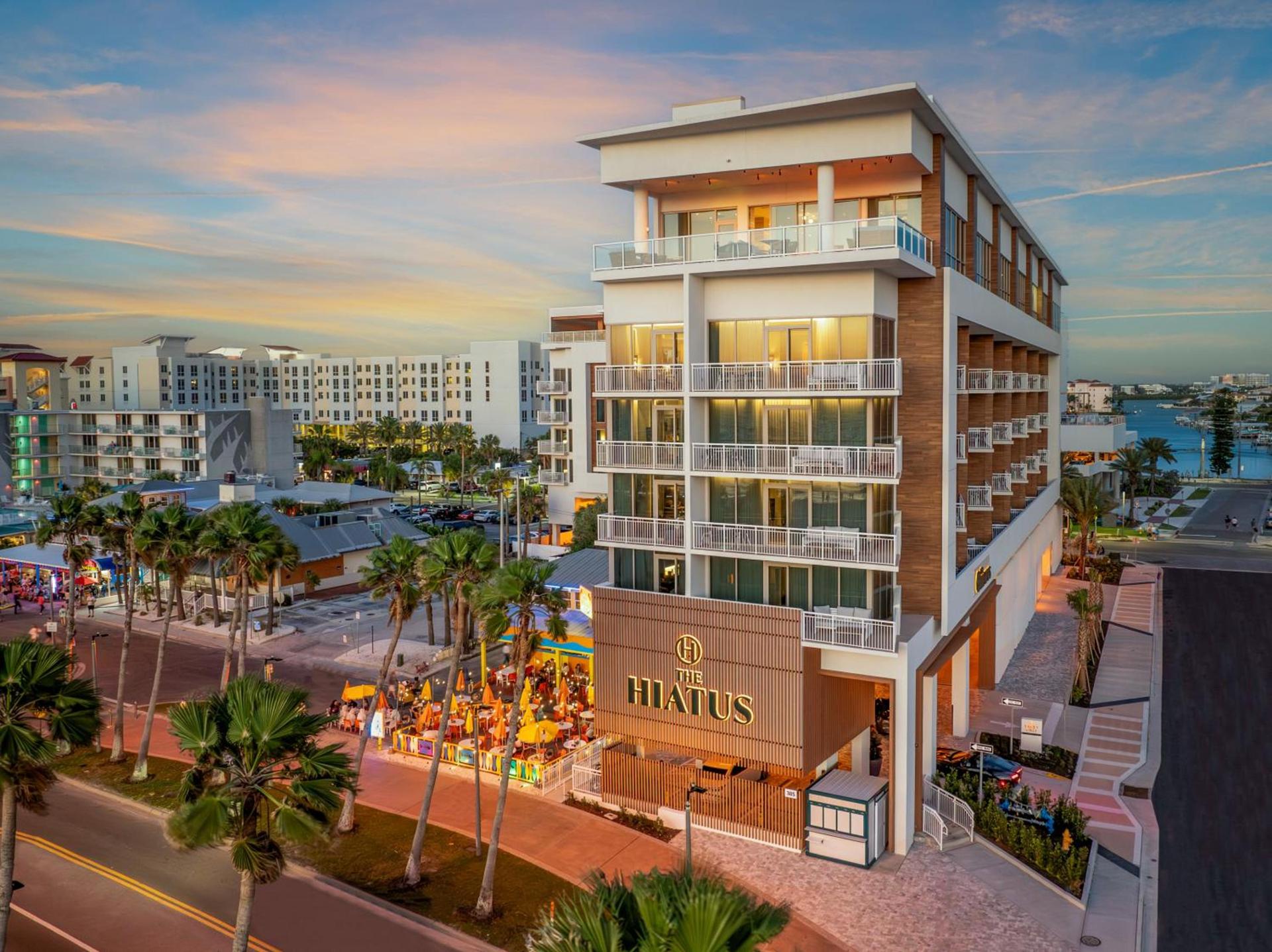 The Hiatus Clearwater Beach, Curio Collection By Hilton photo 98
