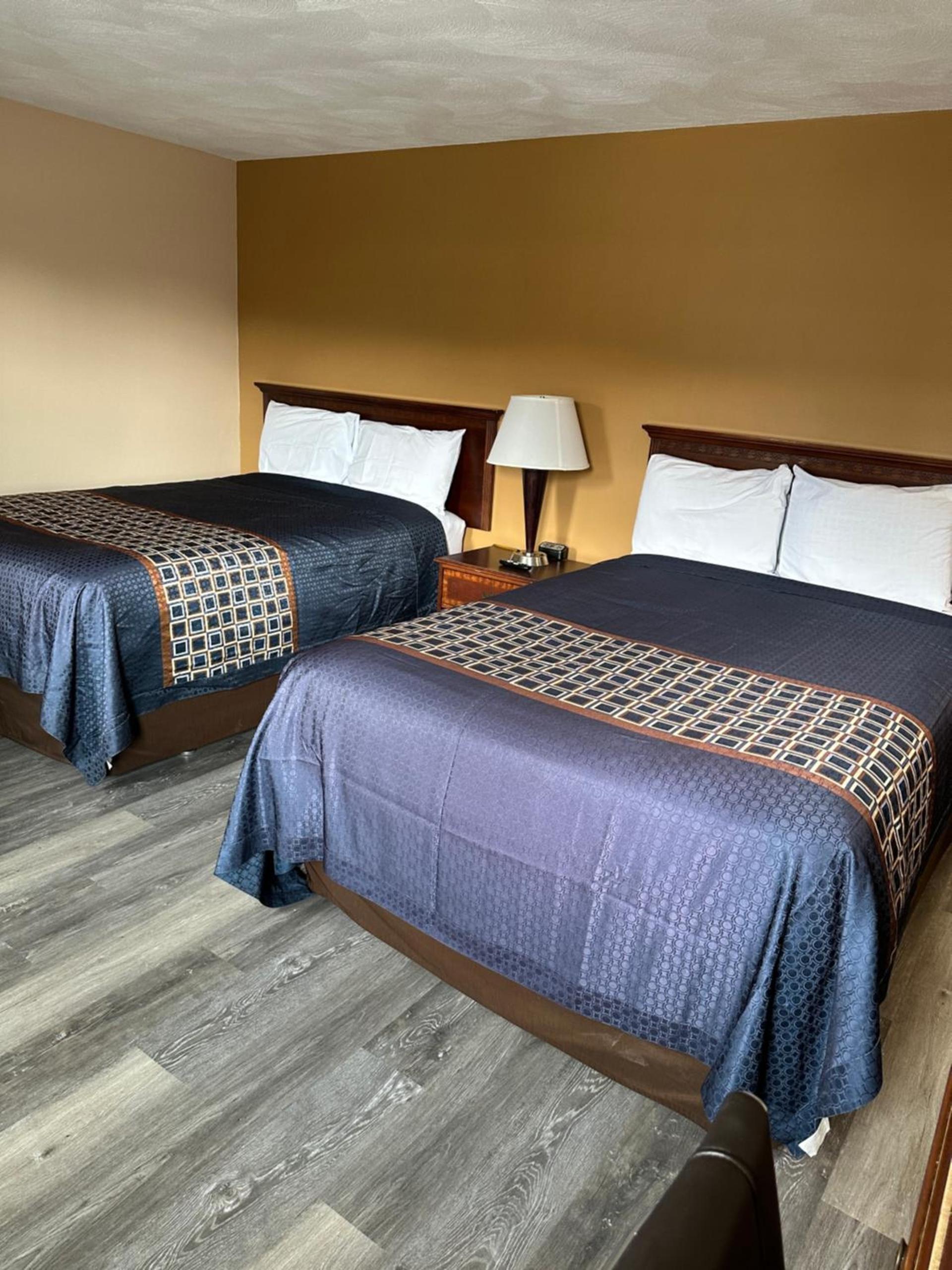 Wickford Motor Inn photo 14