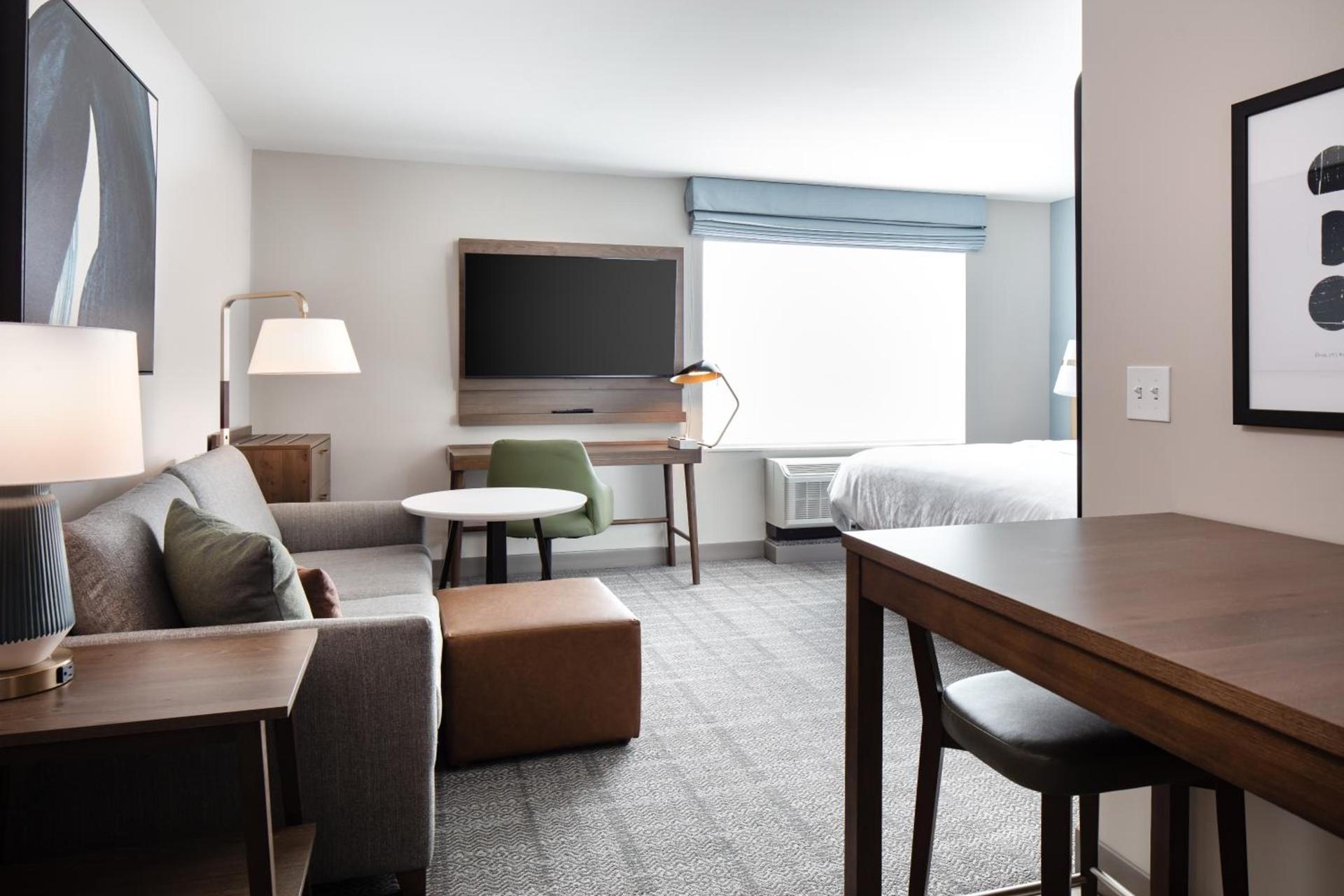 Staybridge Suites - Iowa City - Coralville by IHG photo 5