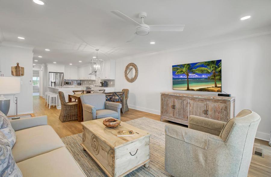 Beach Club Villa 33 by Wild Dunes, Oceanfront photo 10
