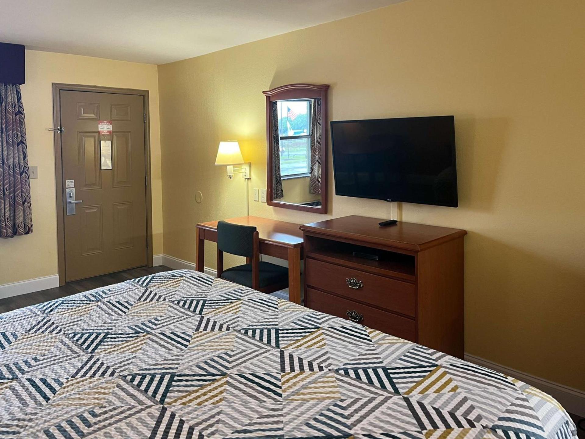 Motel 6 Morrilton, AR photo 2