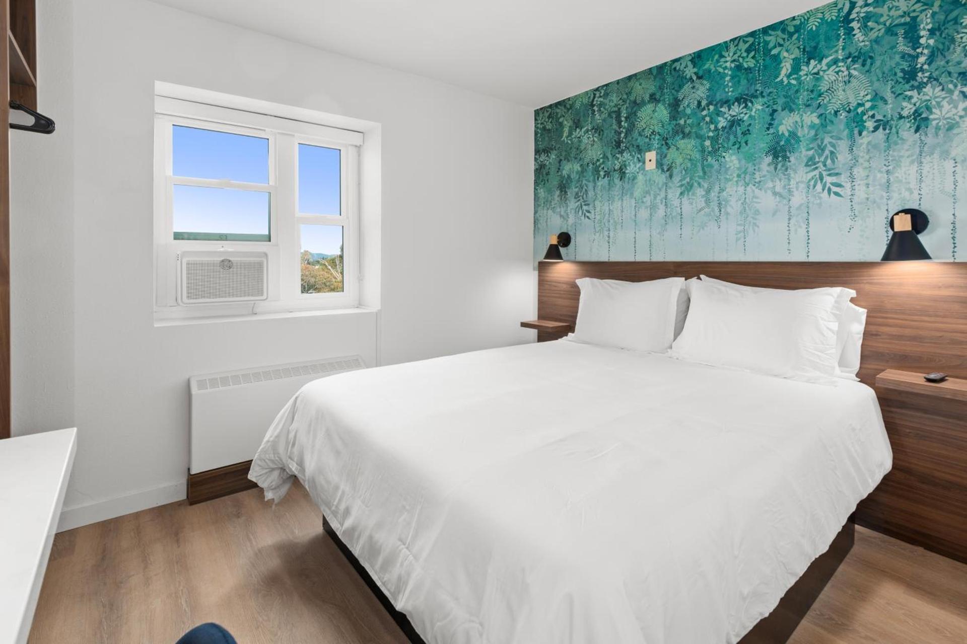Uptown Inn - Limited Service Apart-Hotel photo 30