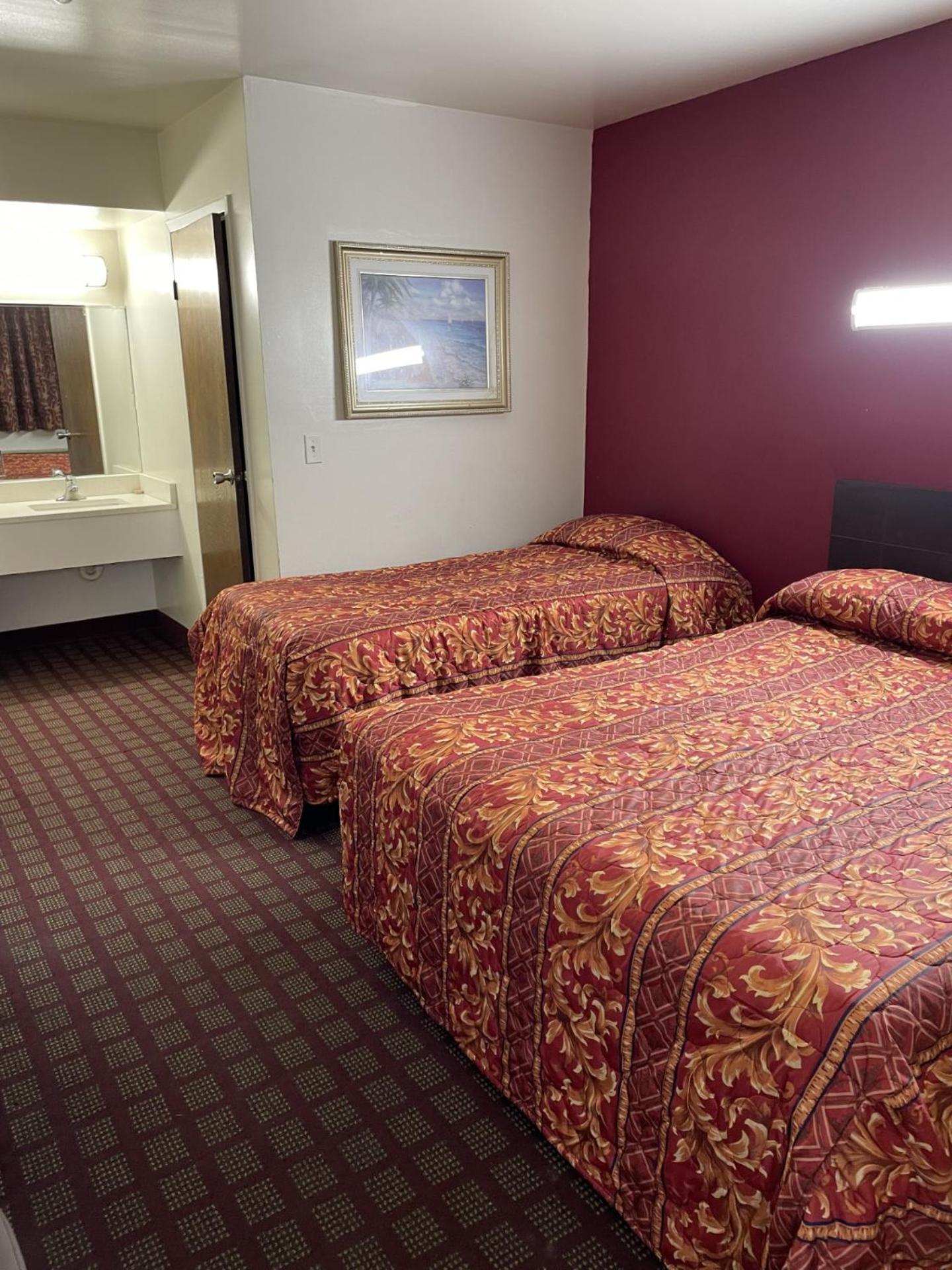 Budget Inn - Elizabeth, NJ photo 5