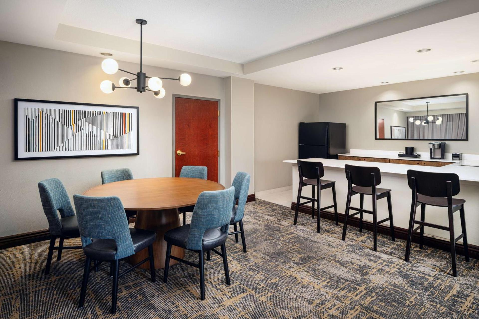 Embassy Suites Lincoln photo 23