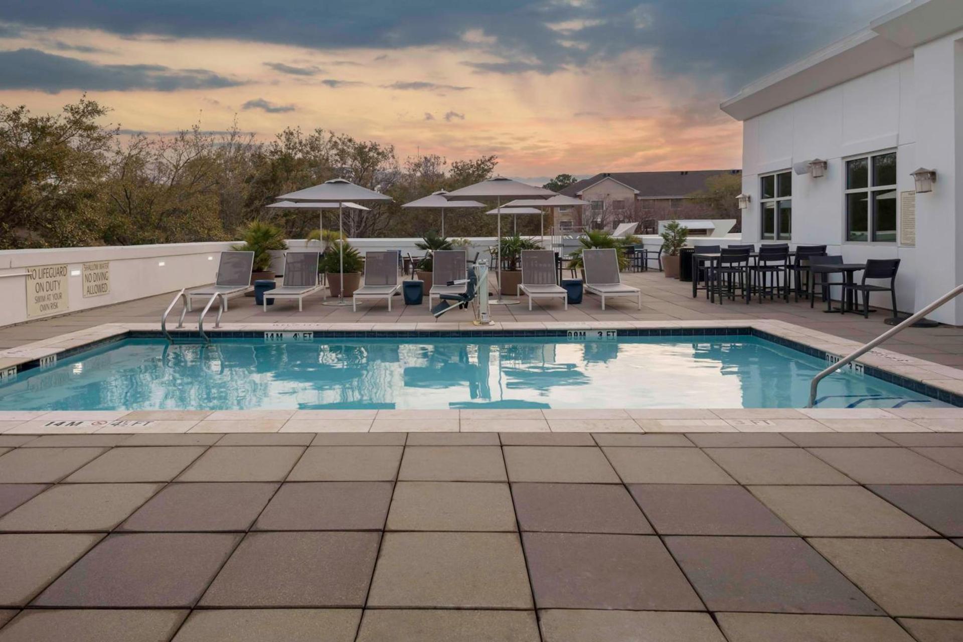 Hilton Garden Inn Charleston / Mt. Pleasant photo 6