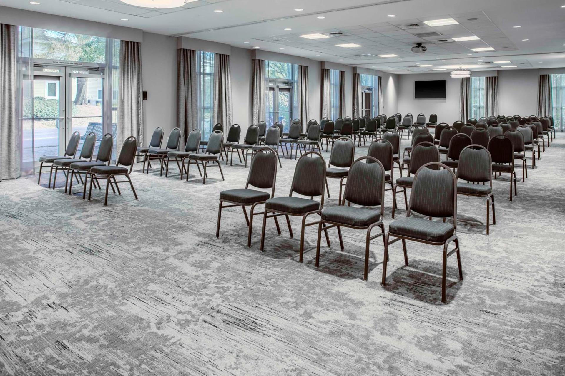 Hilton Garden Inn Charleston / Mt. Pleasant photo 25