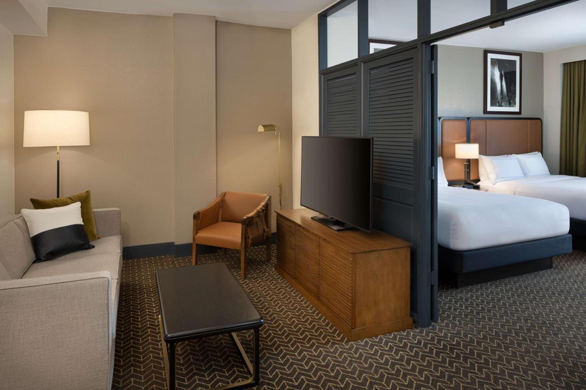 DoubleTree Suites by Hilton Lexington photo 23