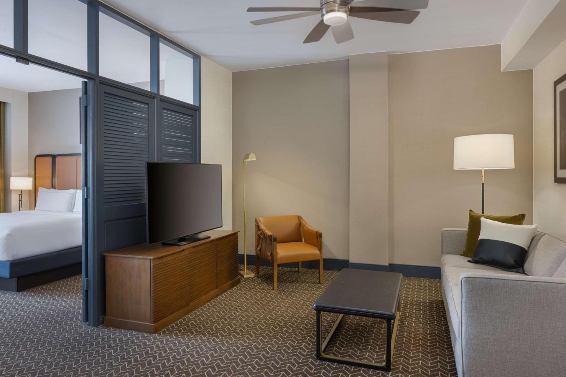 DoubleTree Suites by Hilton Lexington photo 30