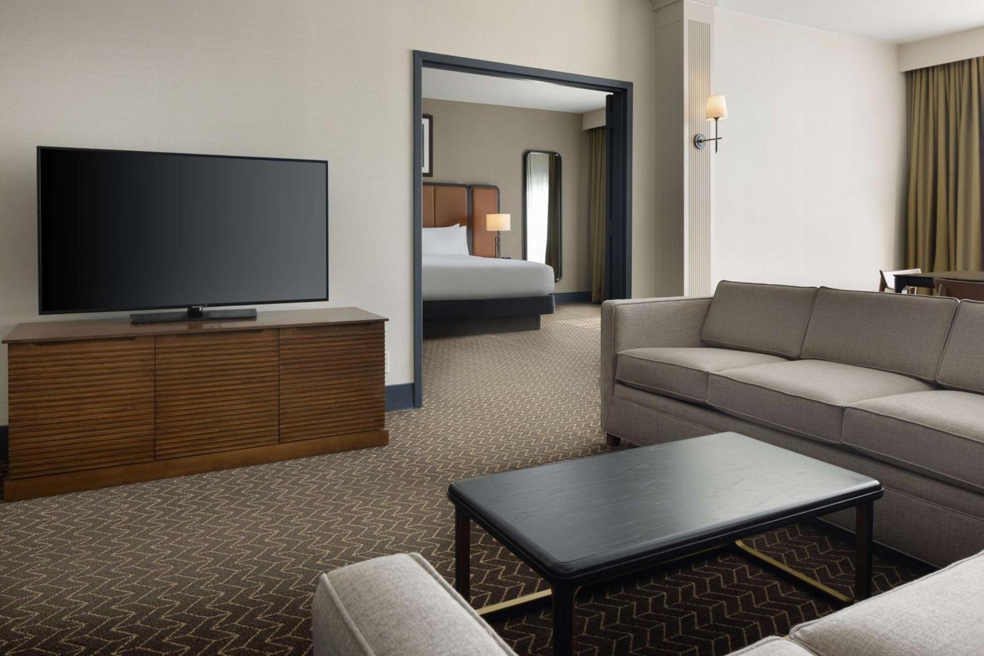 DoubleTree Suites by Hilton Lexington photo 44