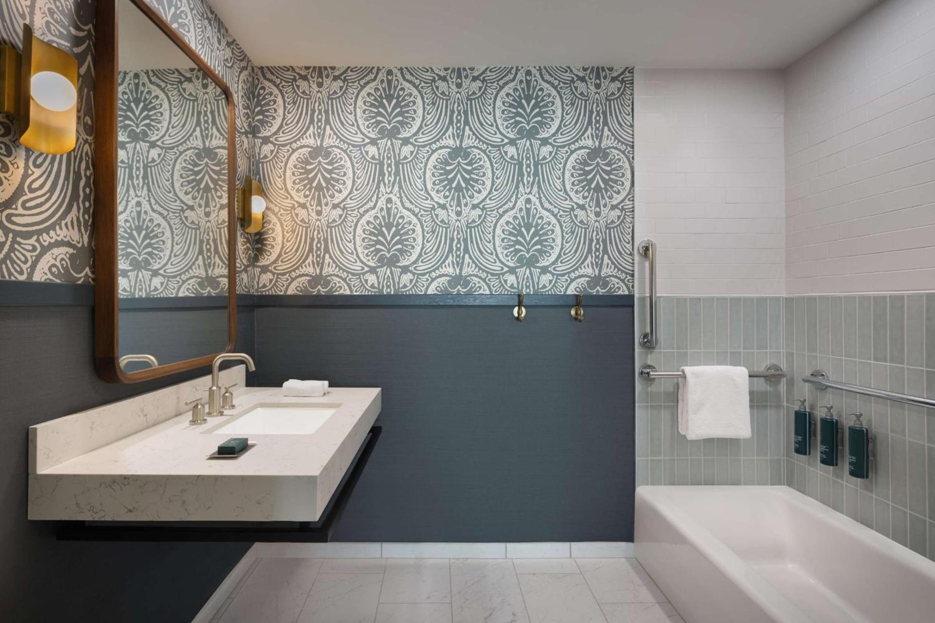 DoubleTree Suites by Hilton Lexington photo 52