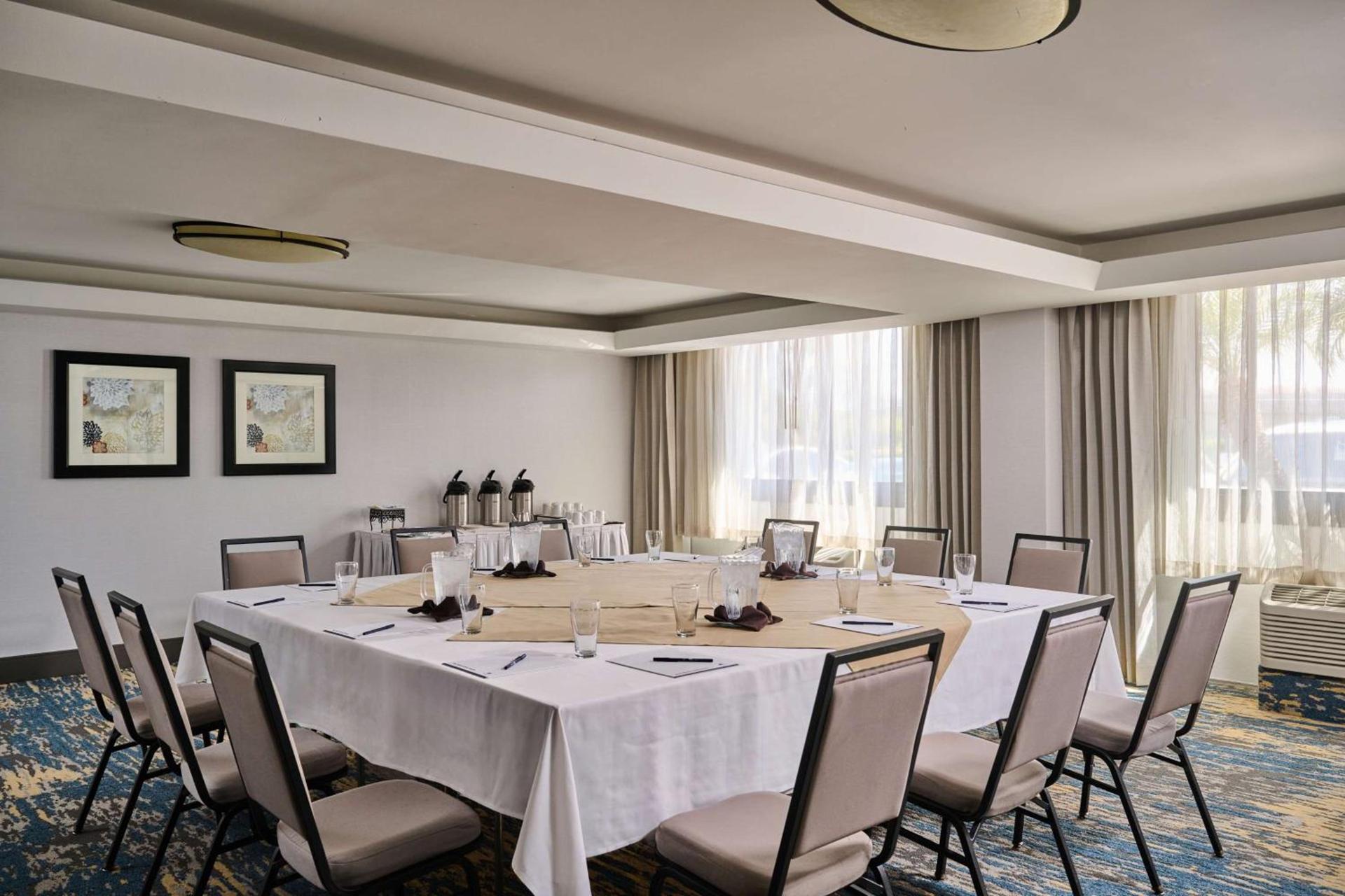 Doubletree by Hilton Buena Park photo 63