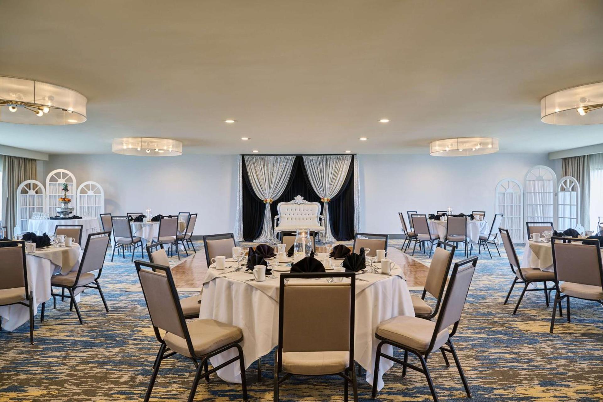 Doubletree by Hilton Buena Park photo 65