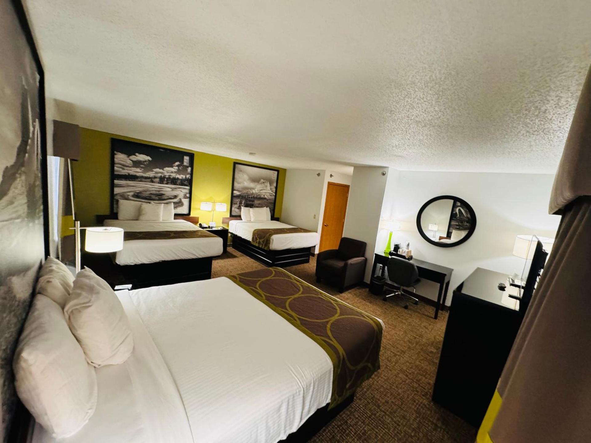 Forest City Inn photo 65