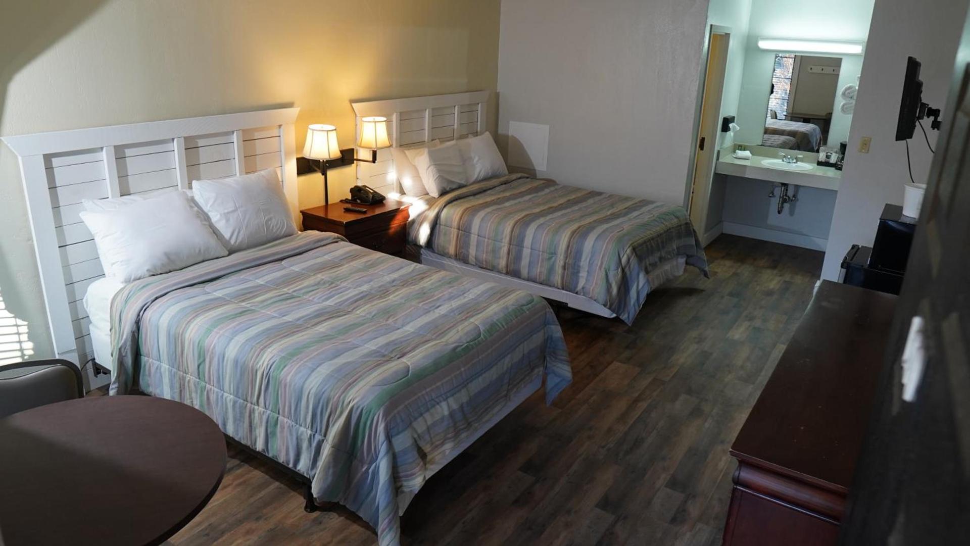Skyline Lodge photo 15