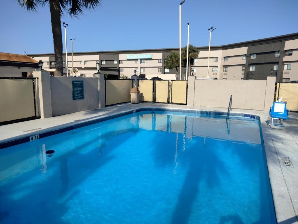 Baymont by Wyndham Orlando South photo 64