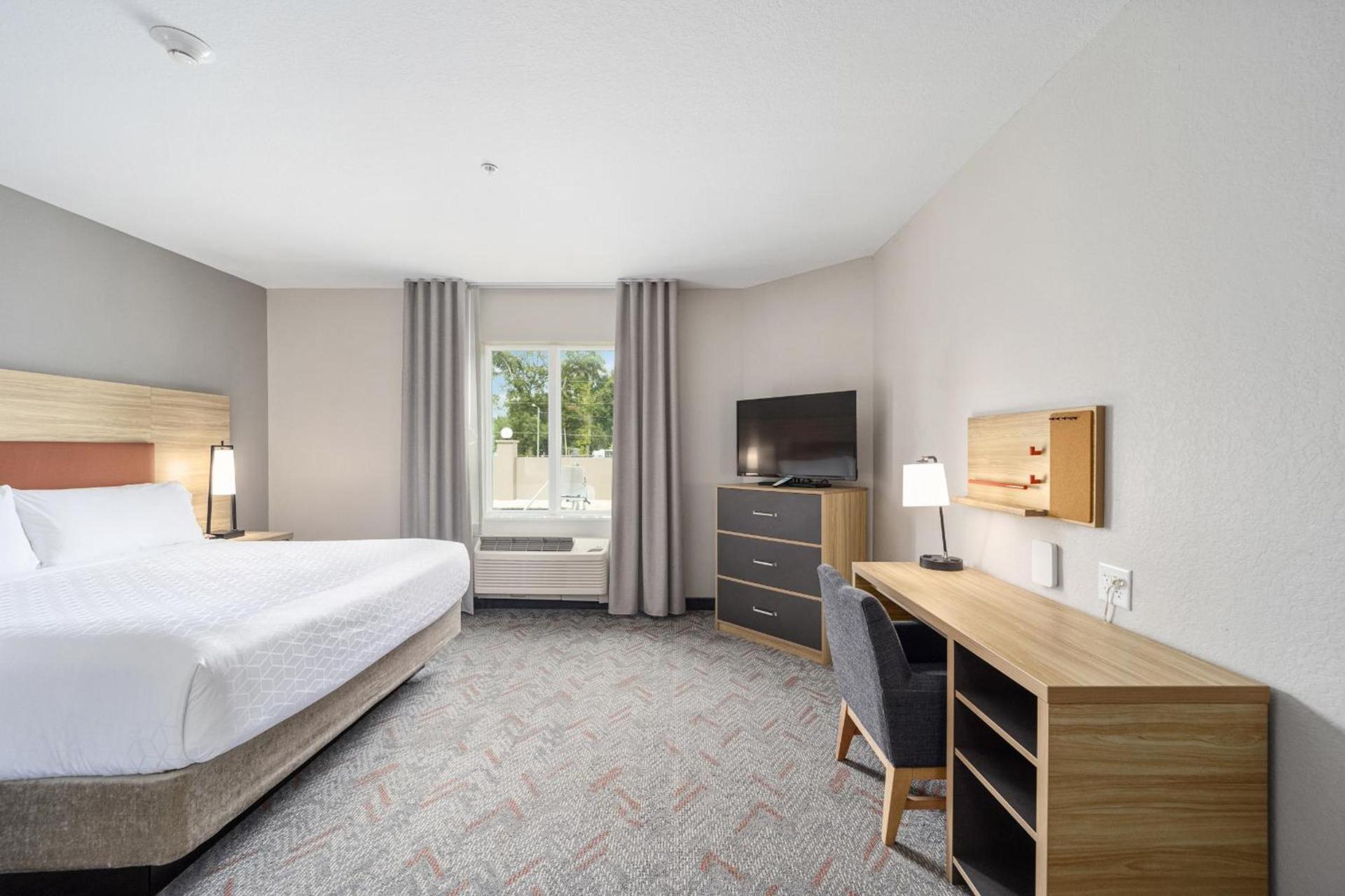 Candlewood Suites - Ocala I-75 by IHG photo 2
