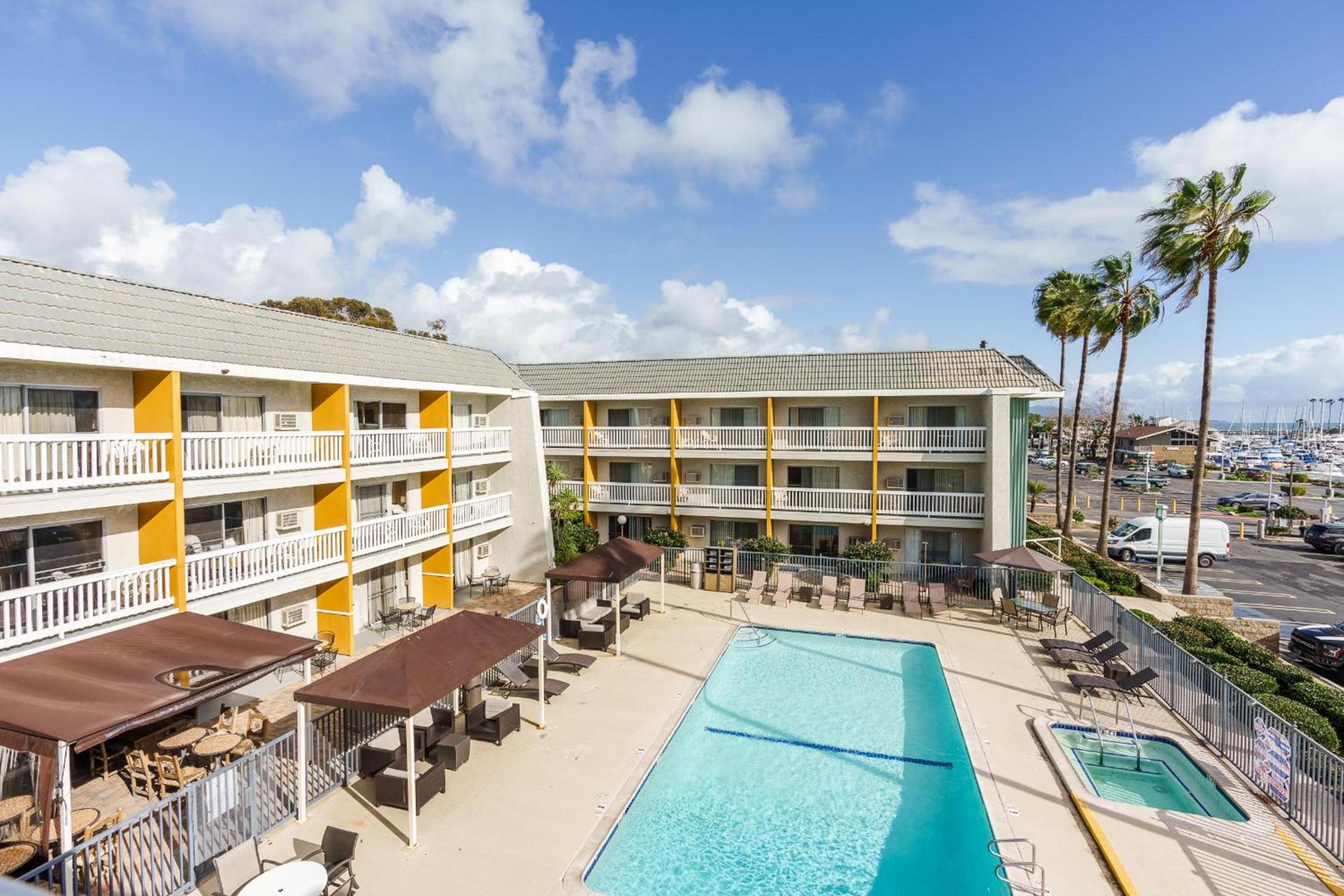 Dana Point Marina Inn photo 17